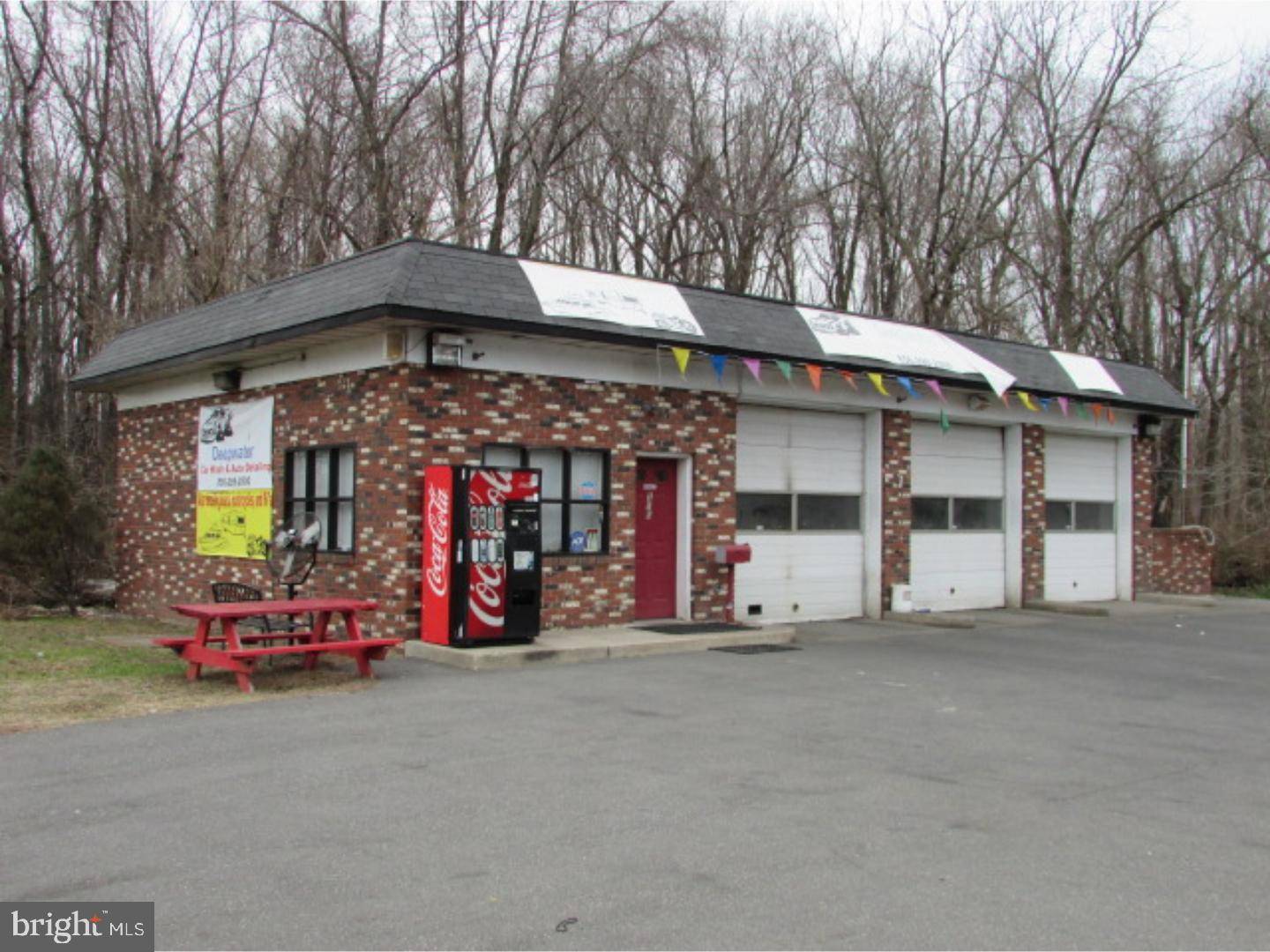 Carneys Point, NJ 08069,515 SHELL RD