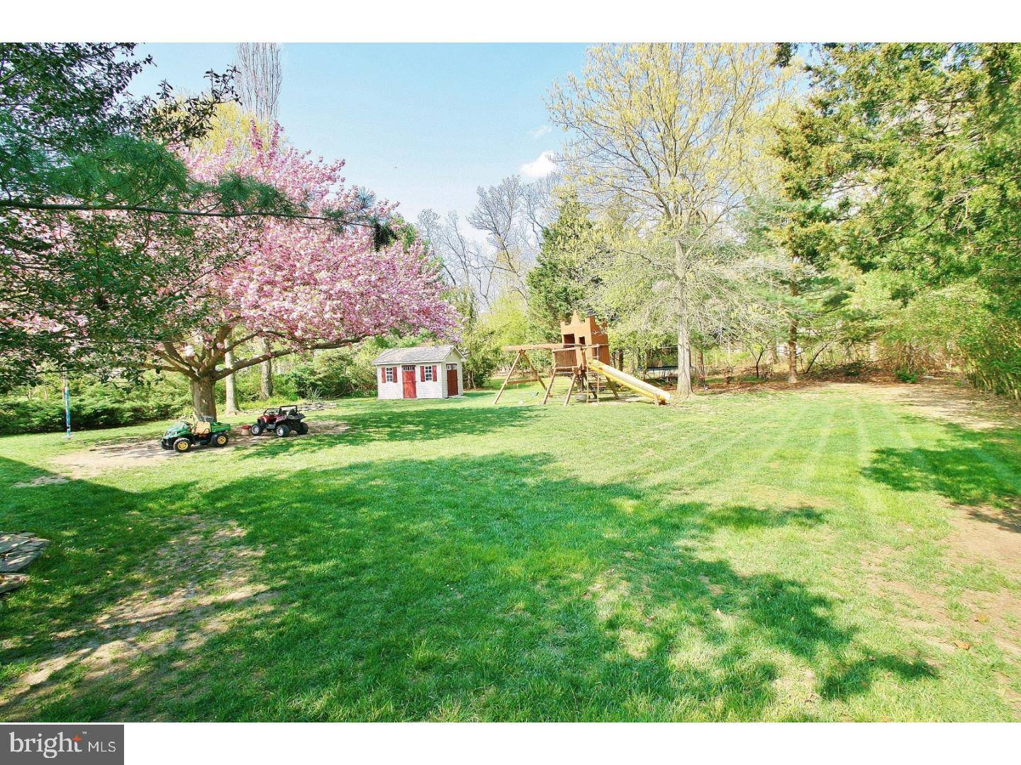 Pittsgrove, NJ 08318,1039 RAINBOW CIR