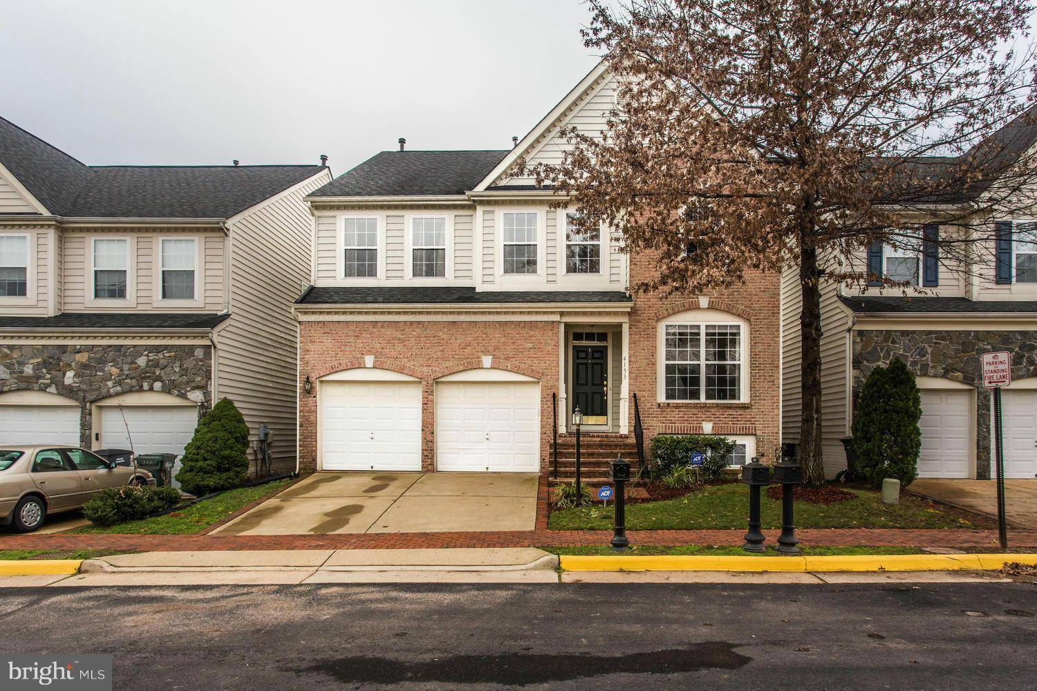 Chantilly, VA 20151,4153 SULSER PL