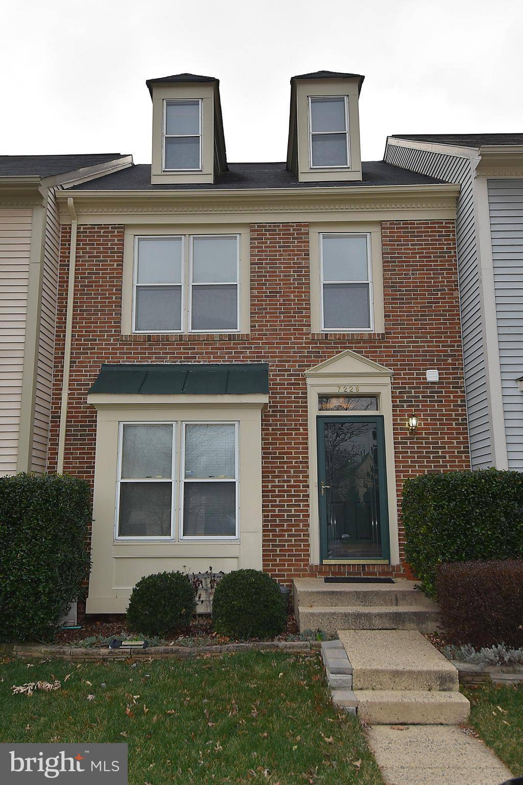 Alexandria, VA 22315,7228 LENSFIELD CT