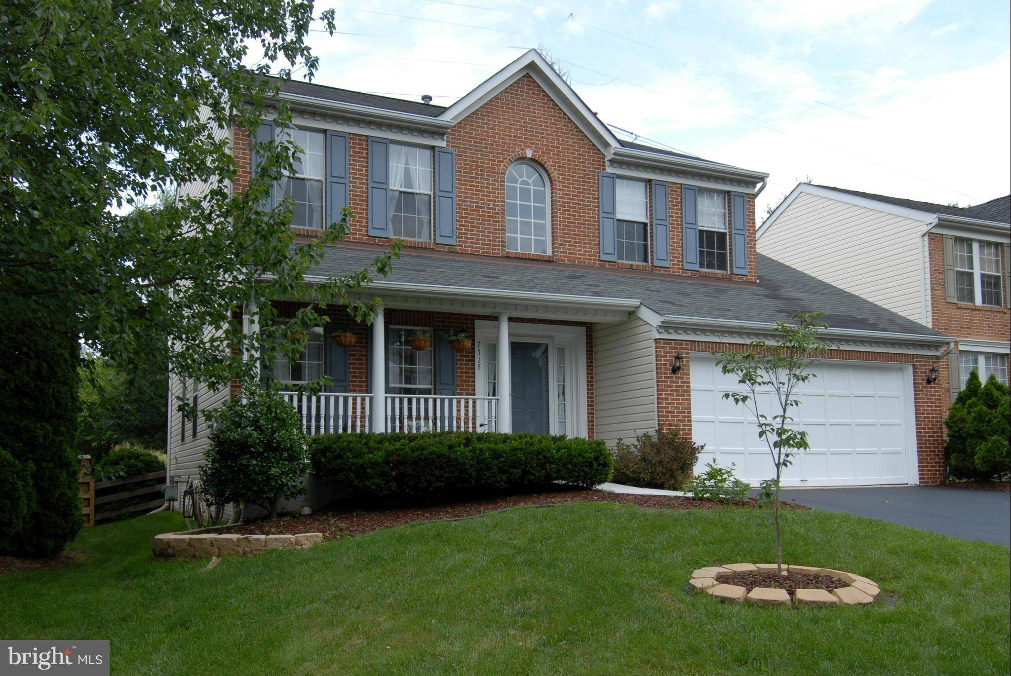 Alexandria, VA 22315,7315 HOLLYFORD LN