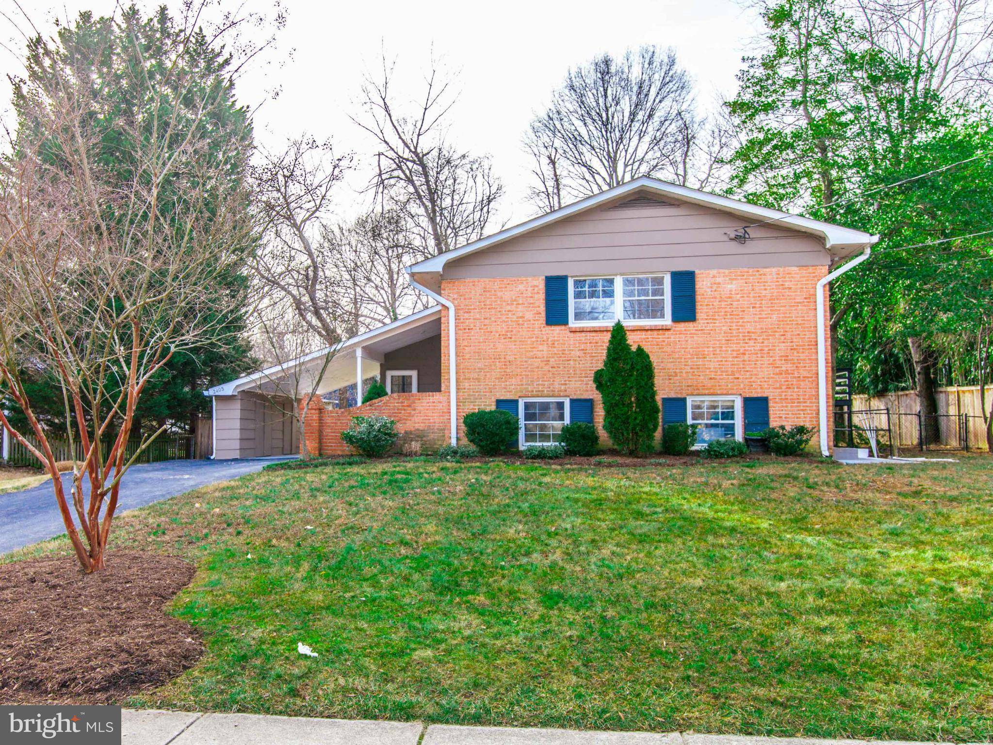 Alexandria, VA 22308,2403 STIRRUP LN