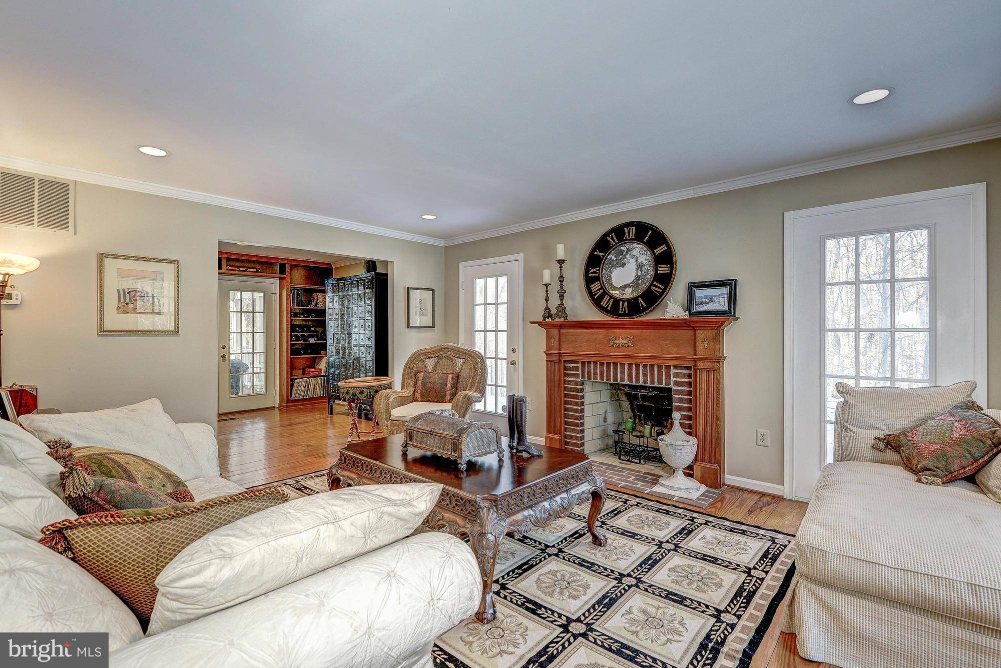 Mclean, VA 22101,6512 ANNA MARIA CT