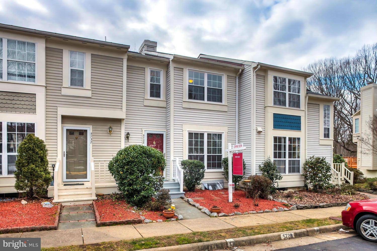 Alexandria, VA 22303,5728 EVERGREEN KNOLL CT