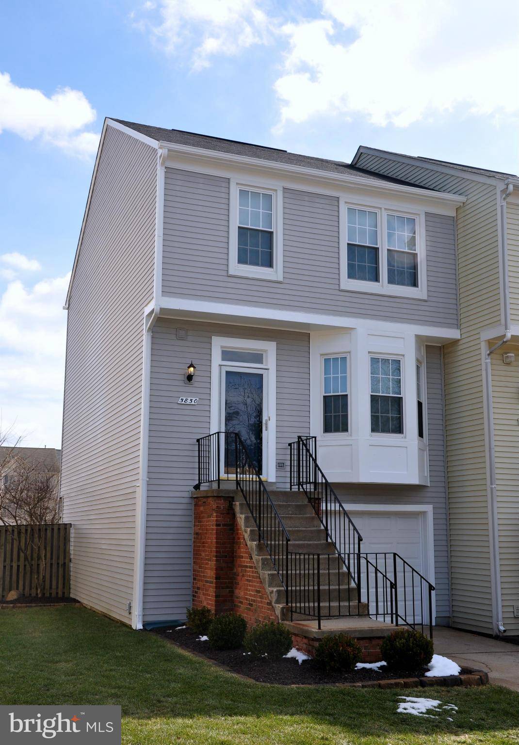 Centreville, VA 20120,5850 WATERMARK CIR