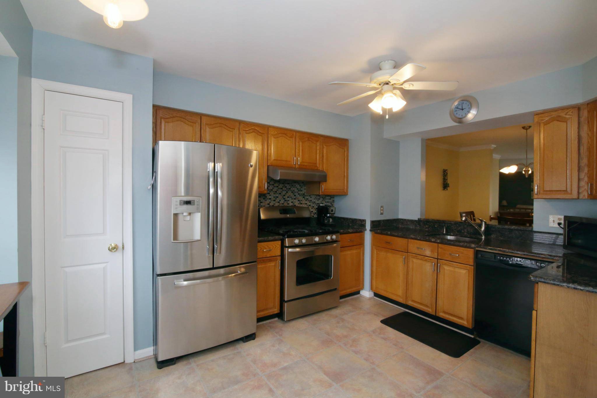 Alexandria, VA 22315,7236 LENSFIELD CT