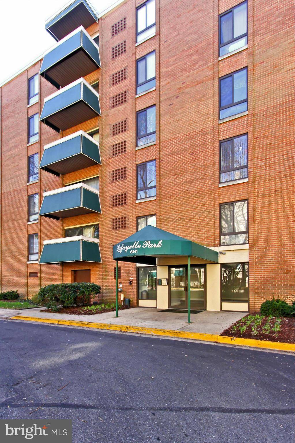 Falls Church, VA 22041,6141 LEESBURG PIKE #507