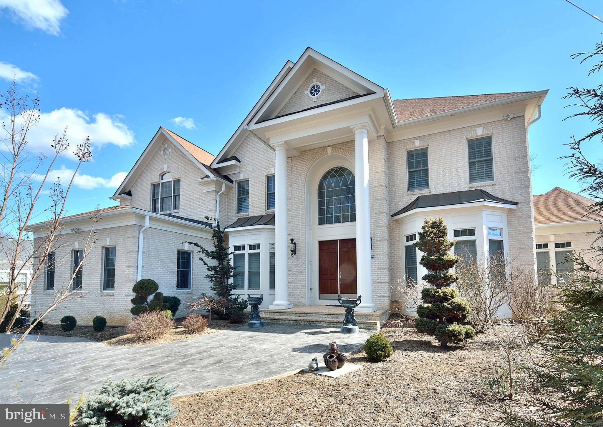 Annandale, VA 22003,4362 KNOB HILL CT