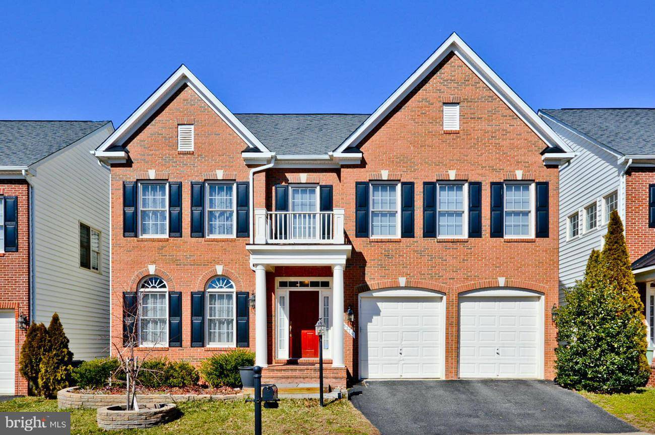 Lorton, VA 22079,8374 BROUGHTON CRAGGS LN