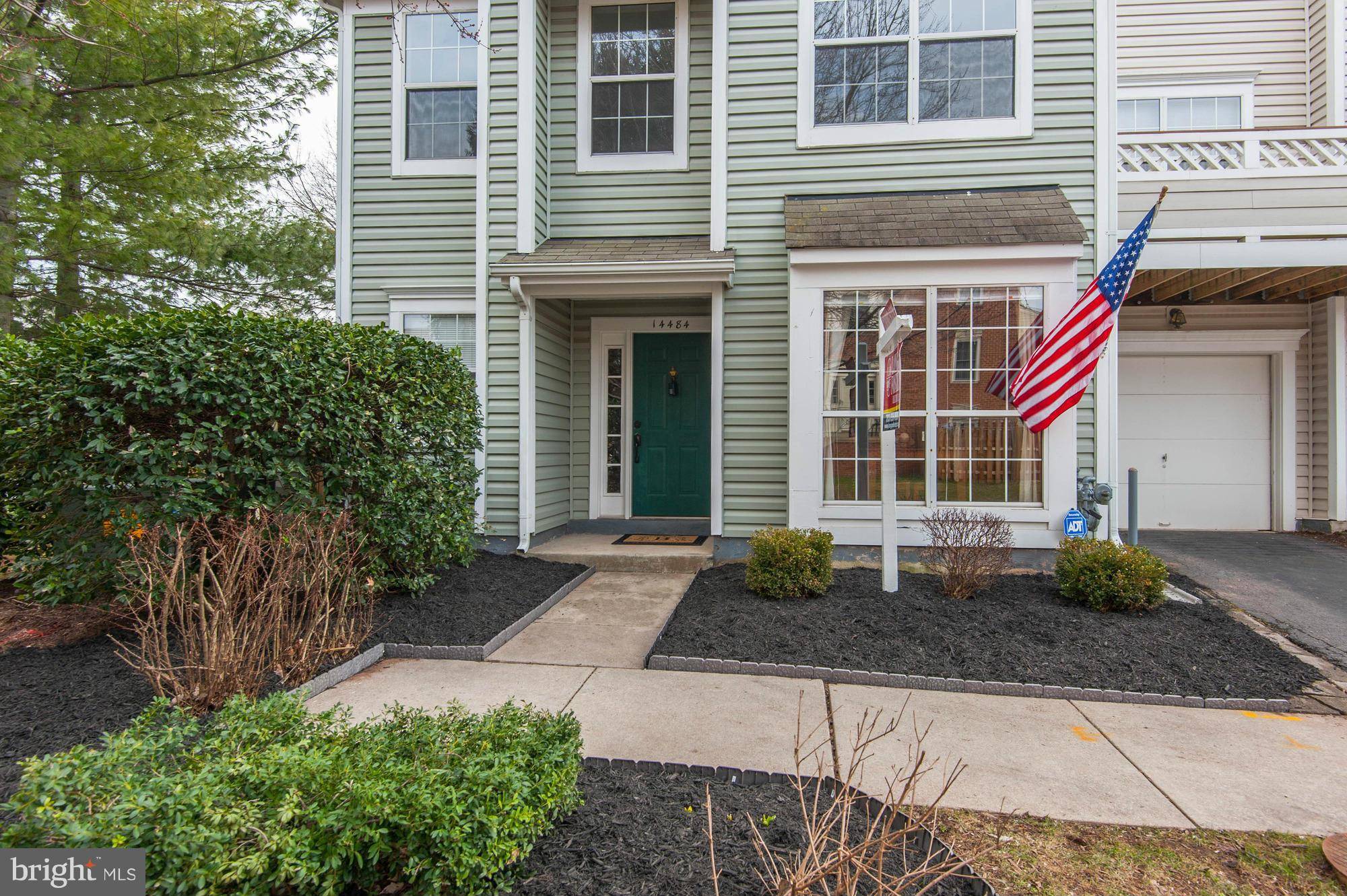 Centreville, VA 20120,14484 GLENCREST CIR #28