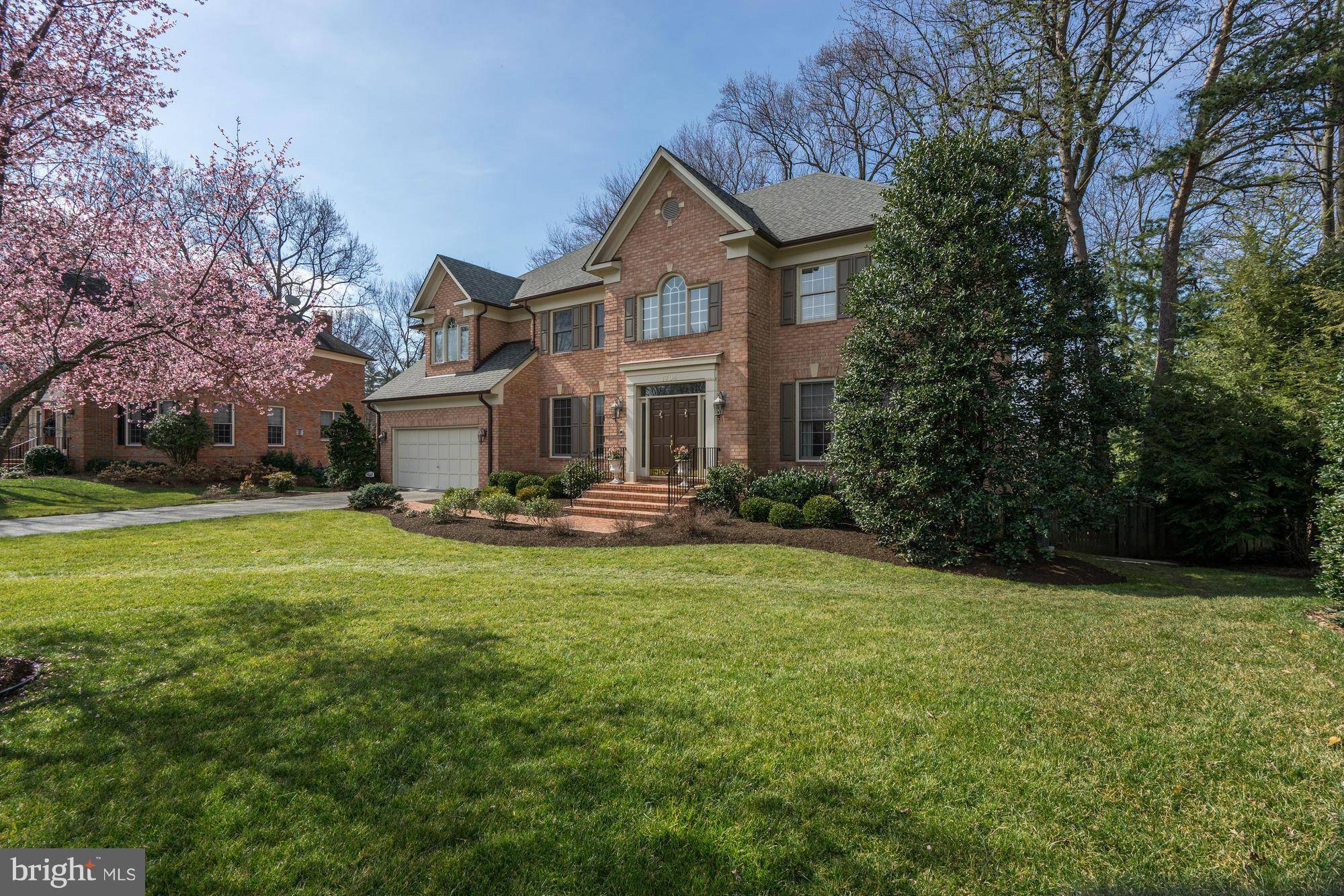 Mclean, VA 22101,1704 ESQUIRE LN