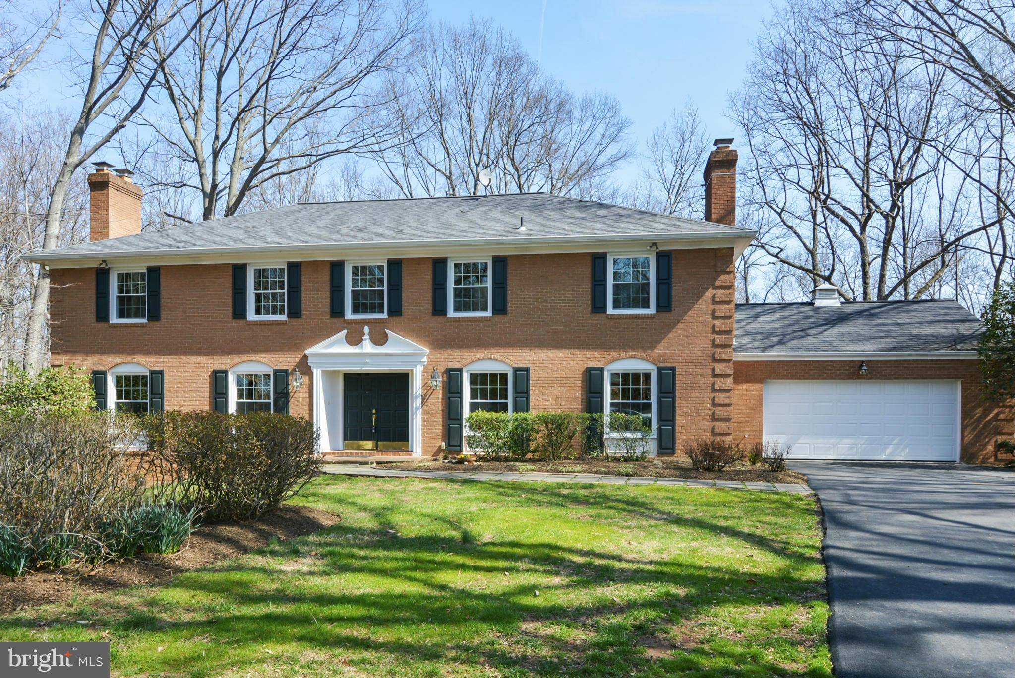 Mclean, VA 22102,921 WOBURN CT