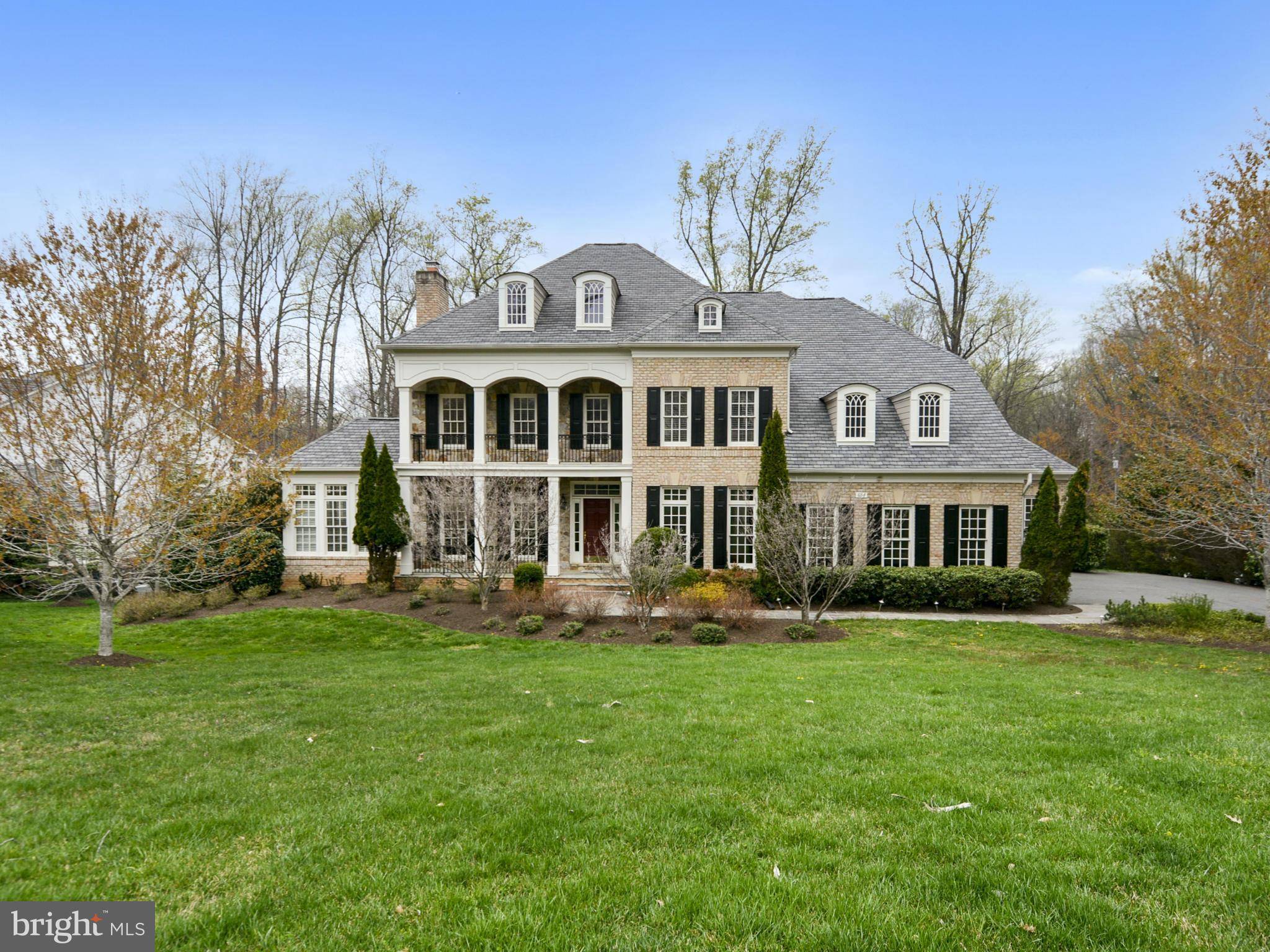 Mclean, VA 22102,854 CENTRILLION DR