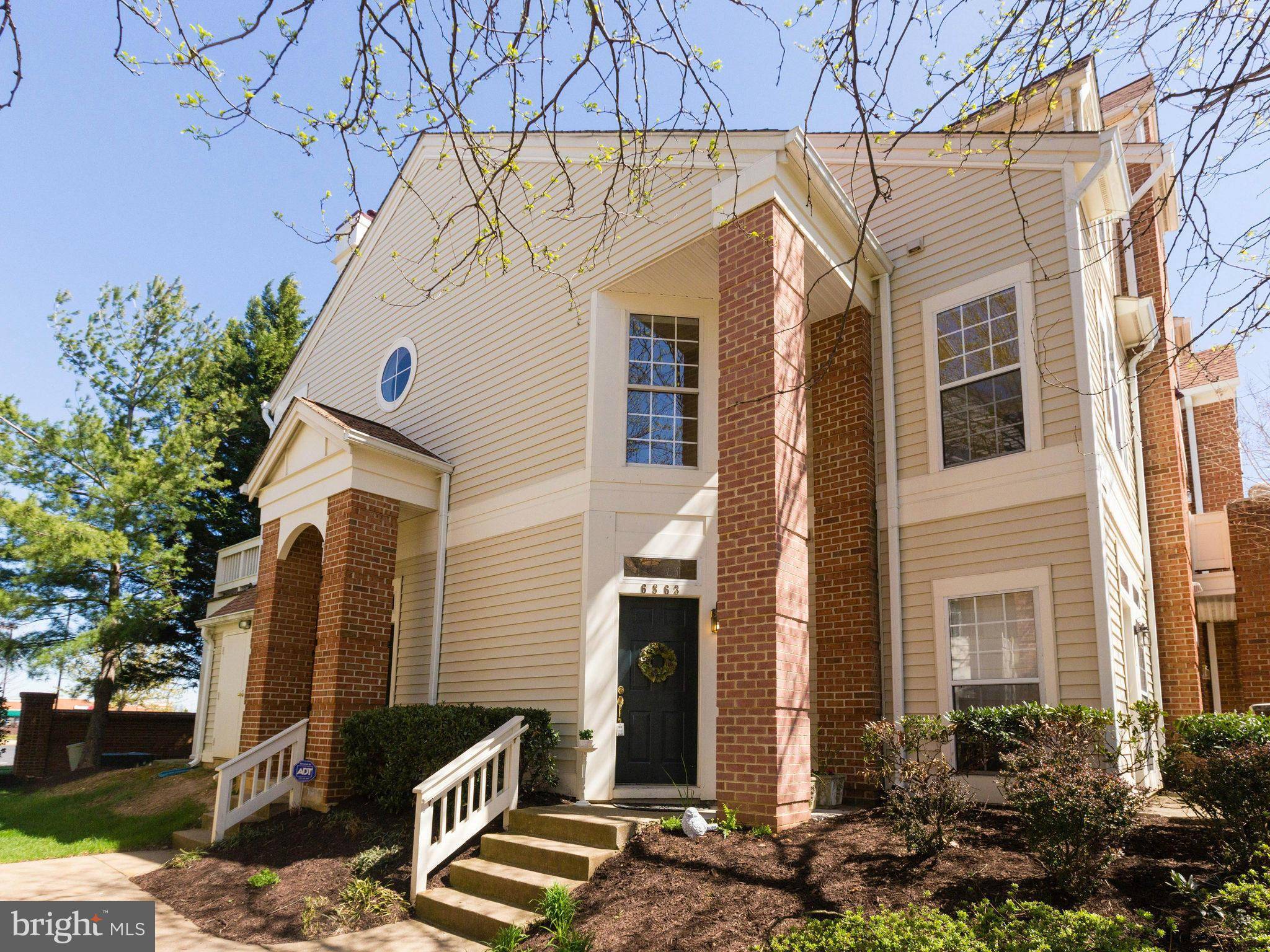 Alexandria, VA 22315,6863 BRINDLE HEATH WAY #179