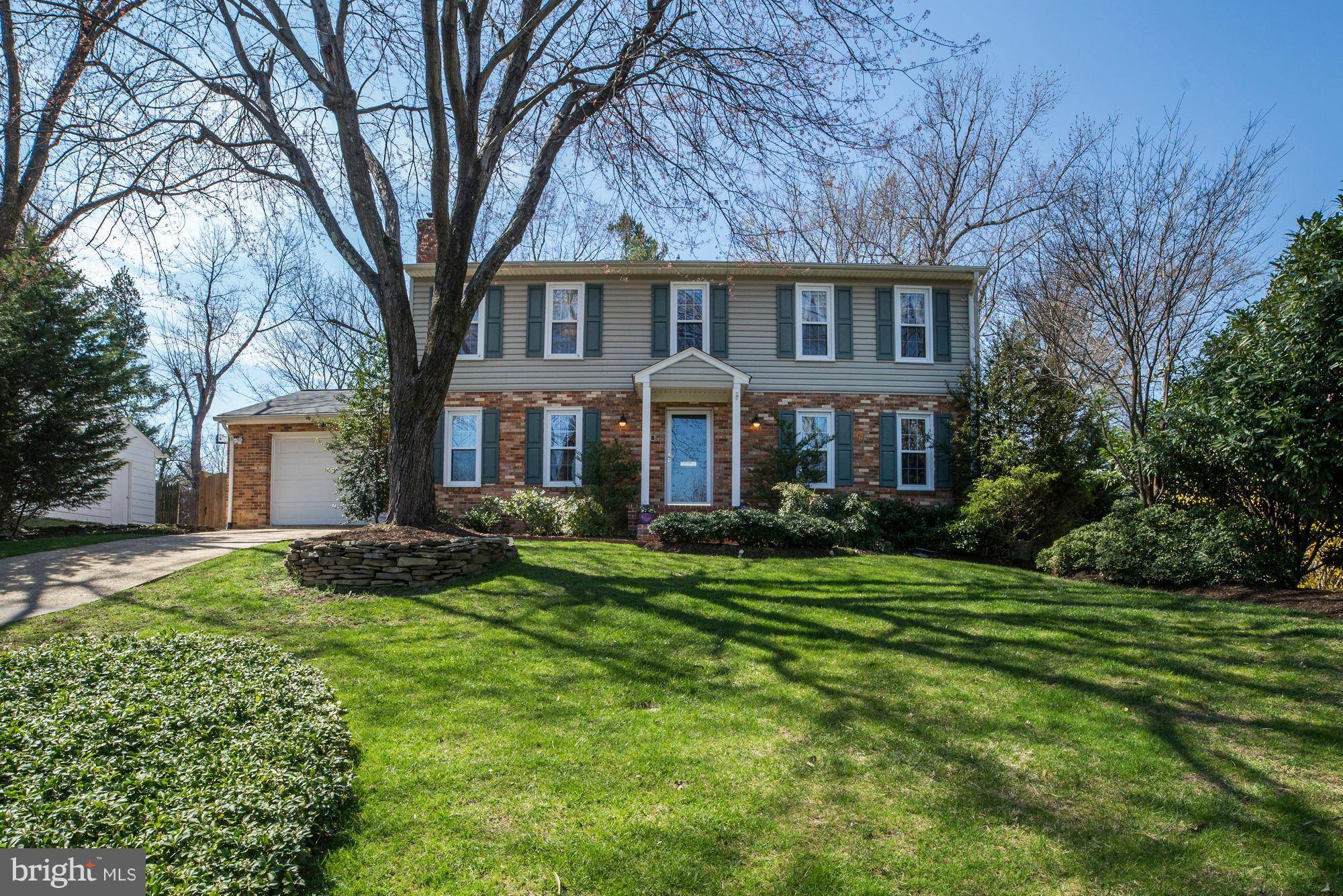 Mclean, VA 22101,1556 MARY ELLEN CT