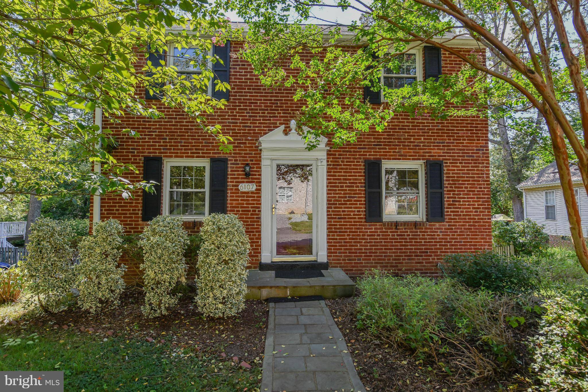 Falls Church, VA 22044,6107 BROOK DR