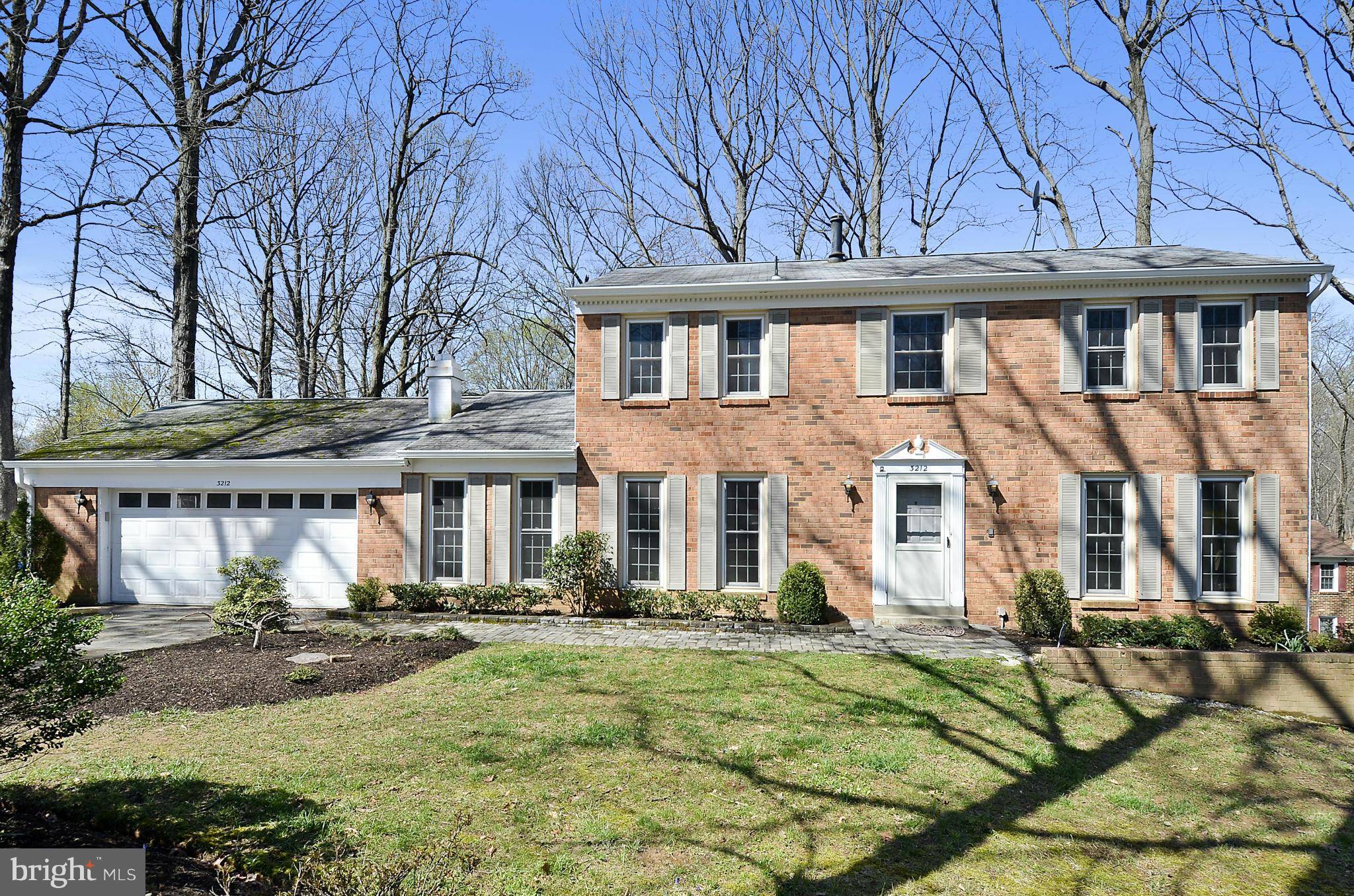 Oakton, VA 22124,3212 DOMINY CT