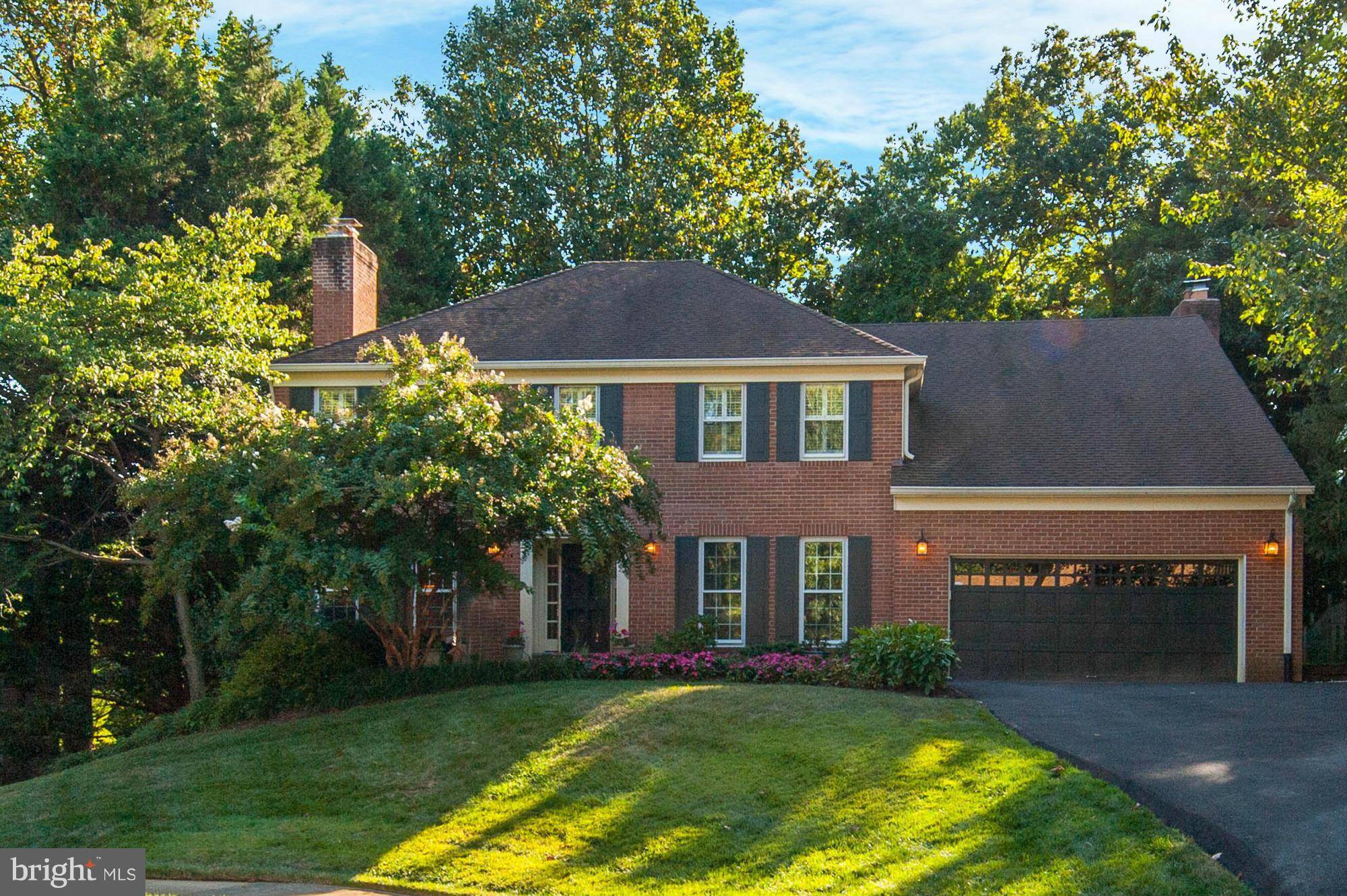 Mclean, VA 22102,7603 TIMBERLY CT