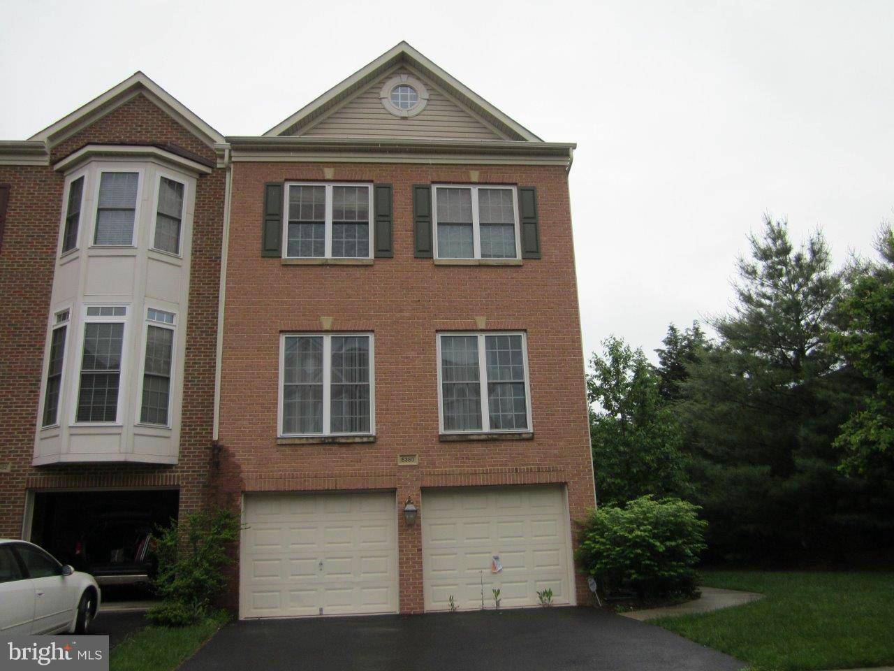 Centreville, VA 20120,5380 LAVENDER MIST CT