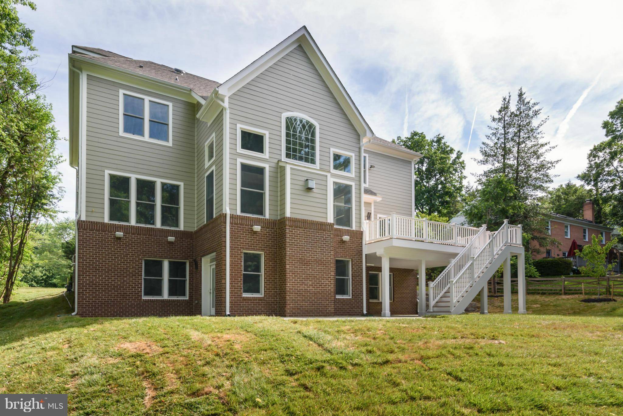 Mclean, VA 22102,1308 MACBETH ST