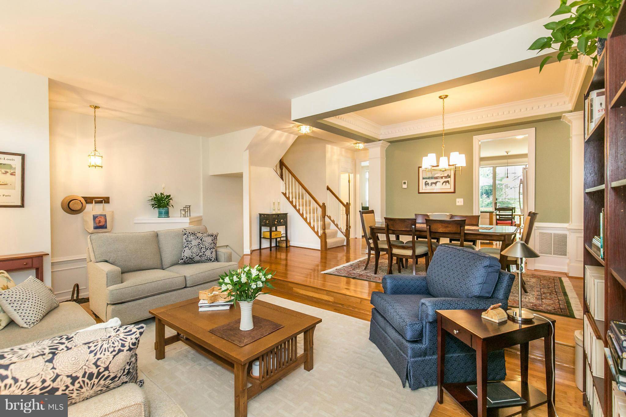 Vienna, VA 22181,9567 LAGERSFIELD CIR