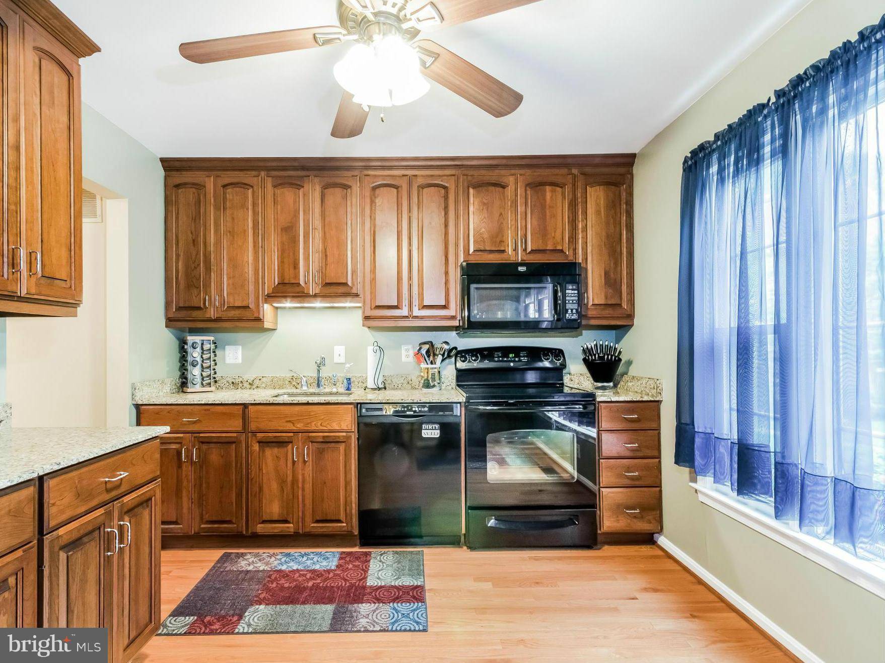 Springfield, VA 22153,7322 SPRING VIEW CT