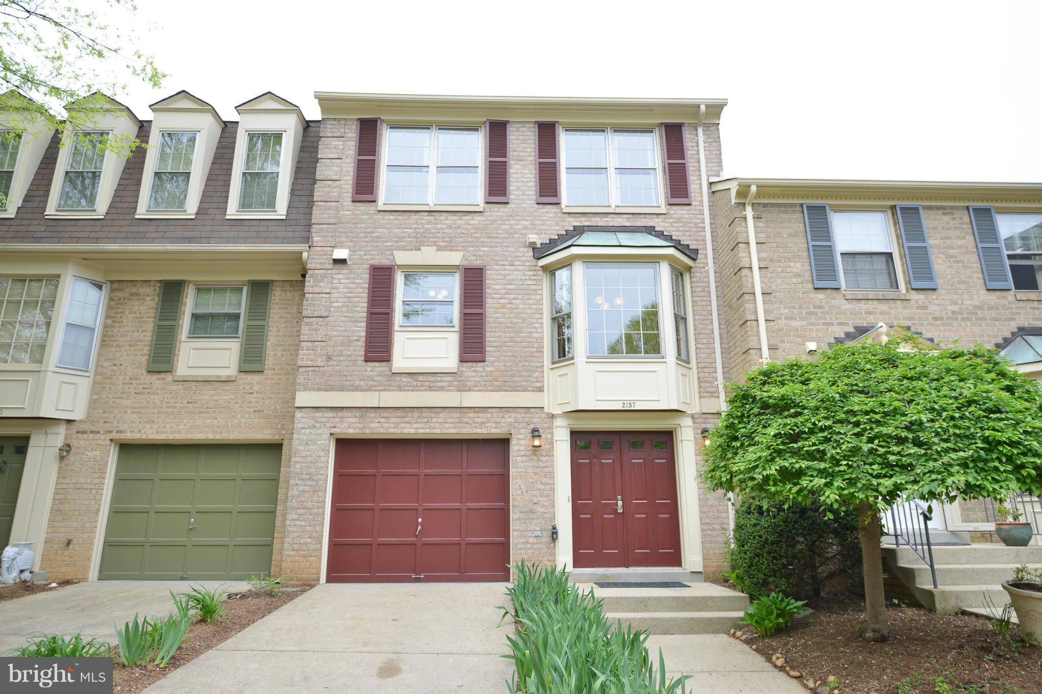 Falls Church, VA 22043,2157 KINGS MILL CT