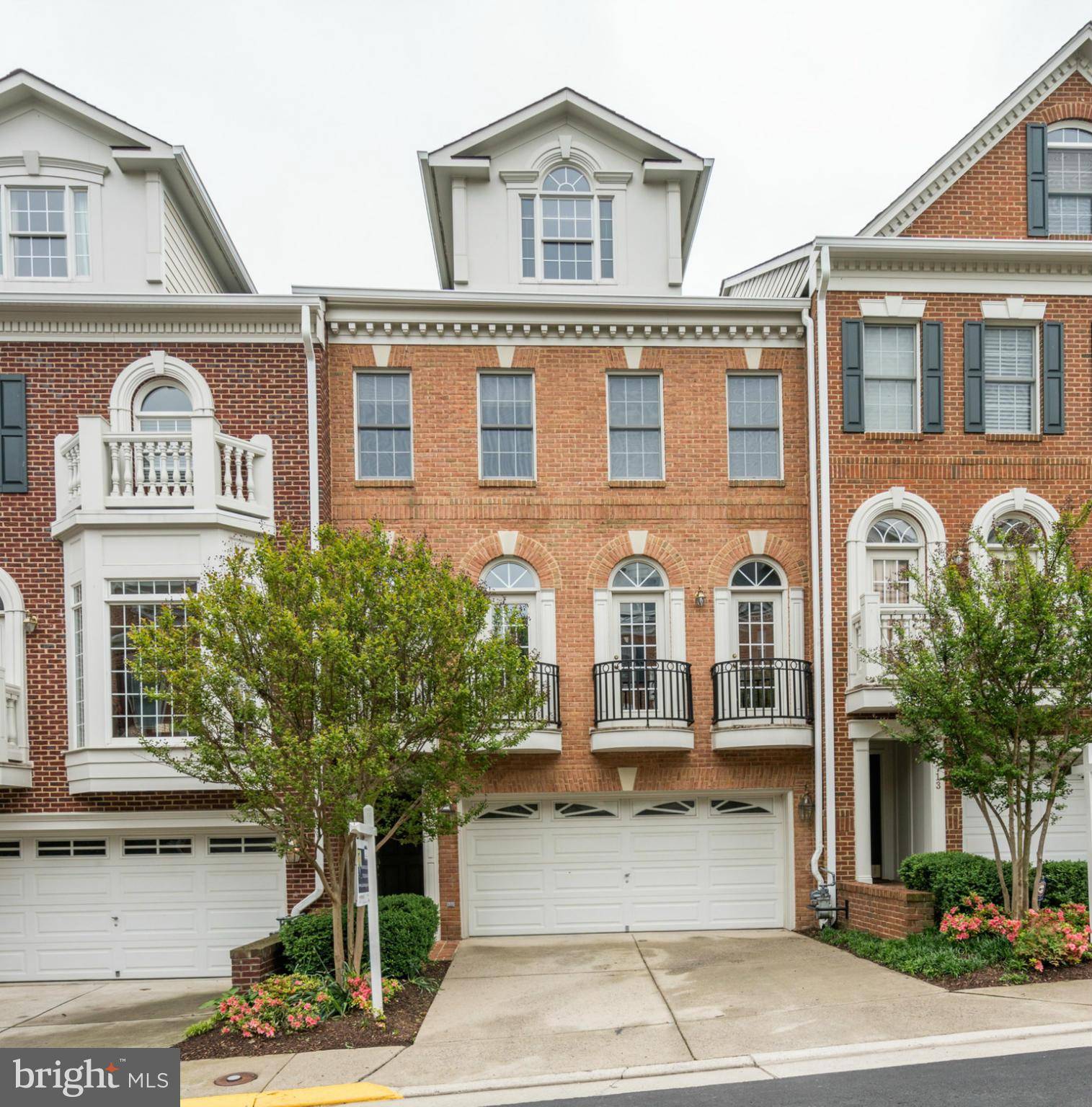 Mclean, VA 22102,7711 SPOLETO LN #4