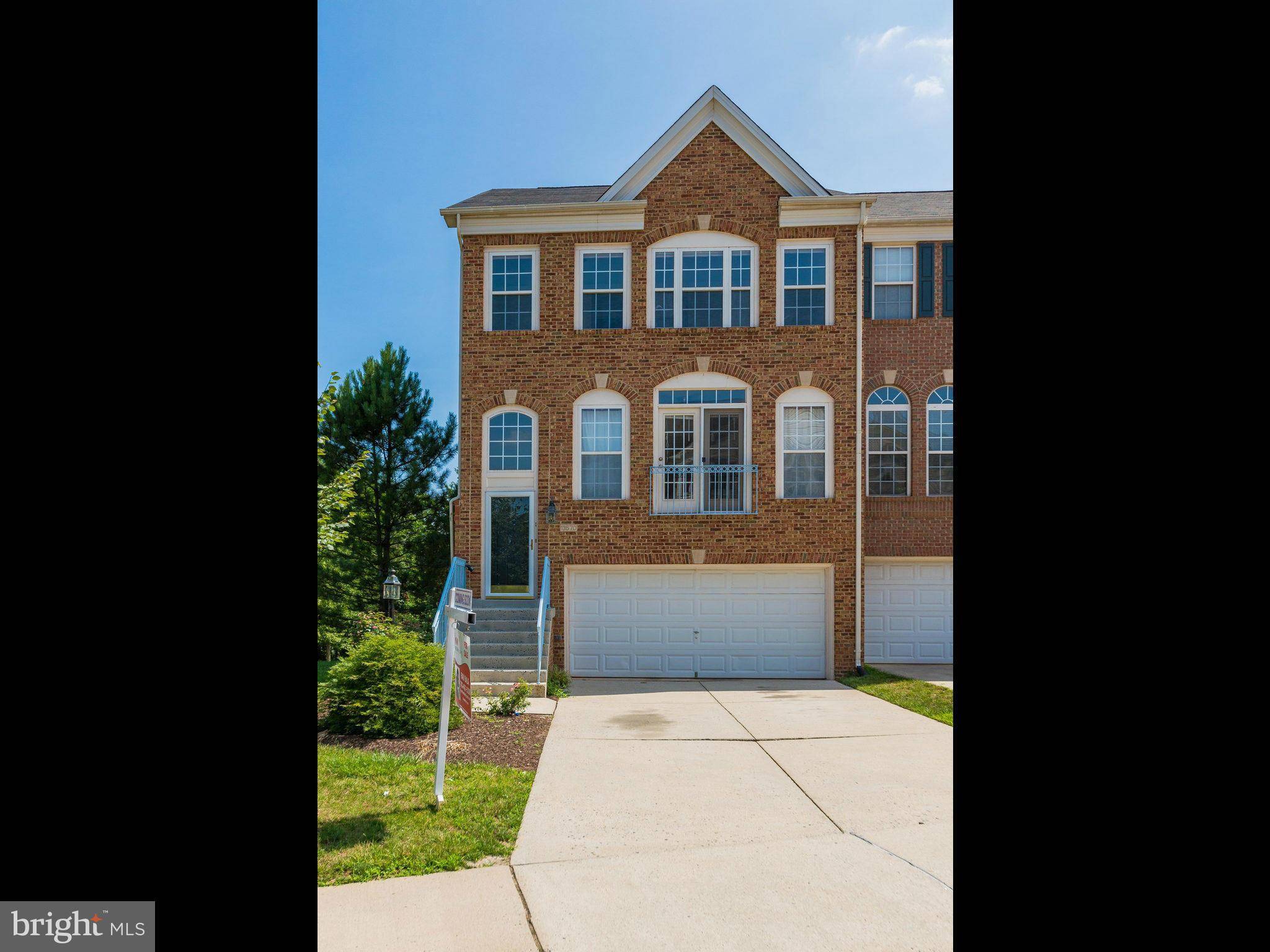 Herndon, VA 20171,13570 CEDAR RUN LN