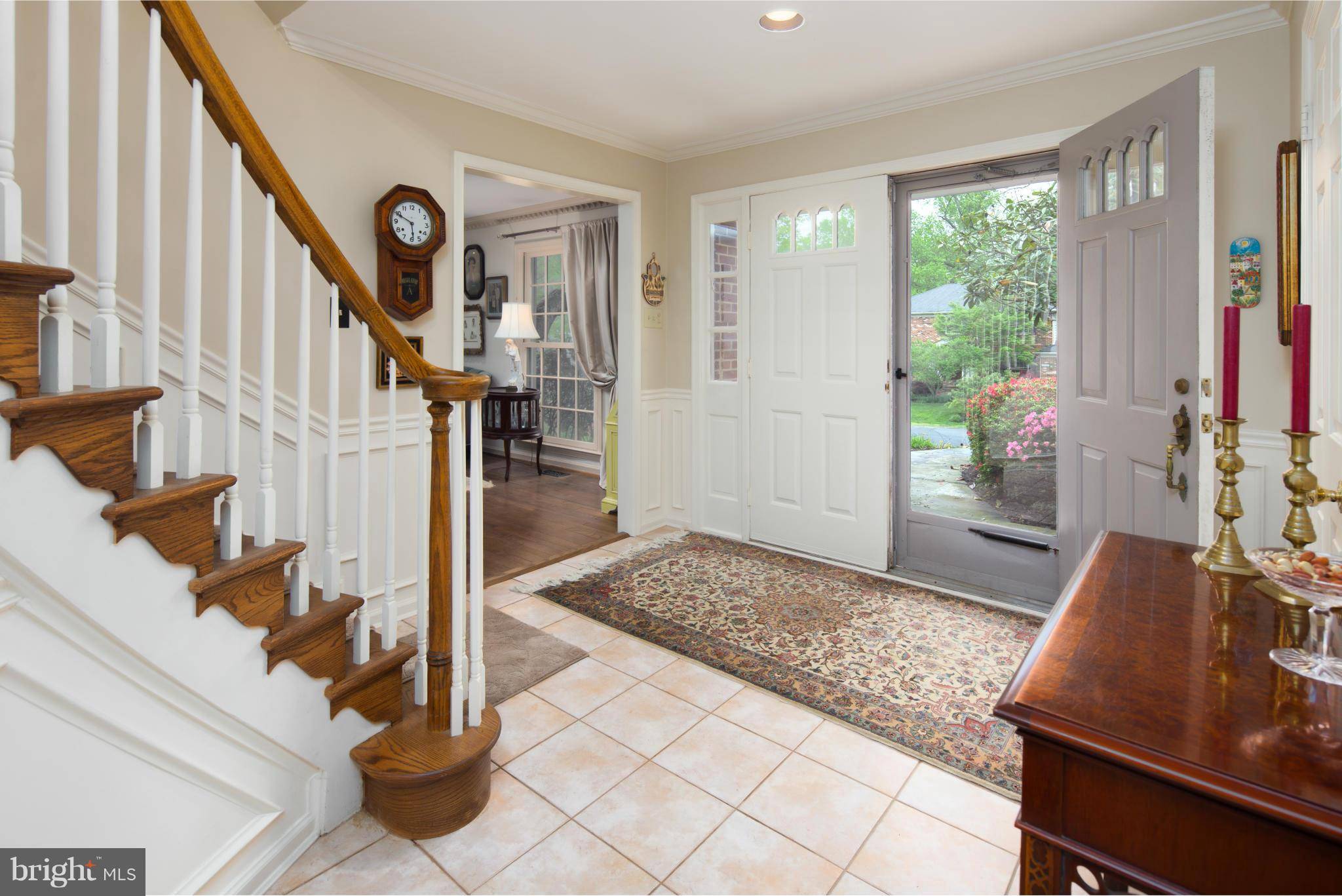 Mclean, VA 22101,6521 SUNNY HILL CT