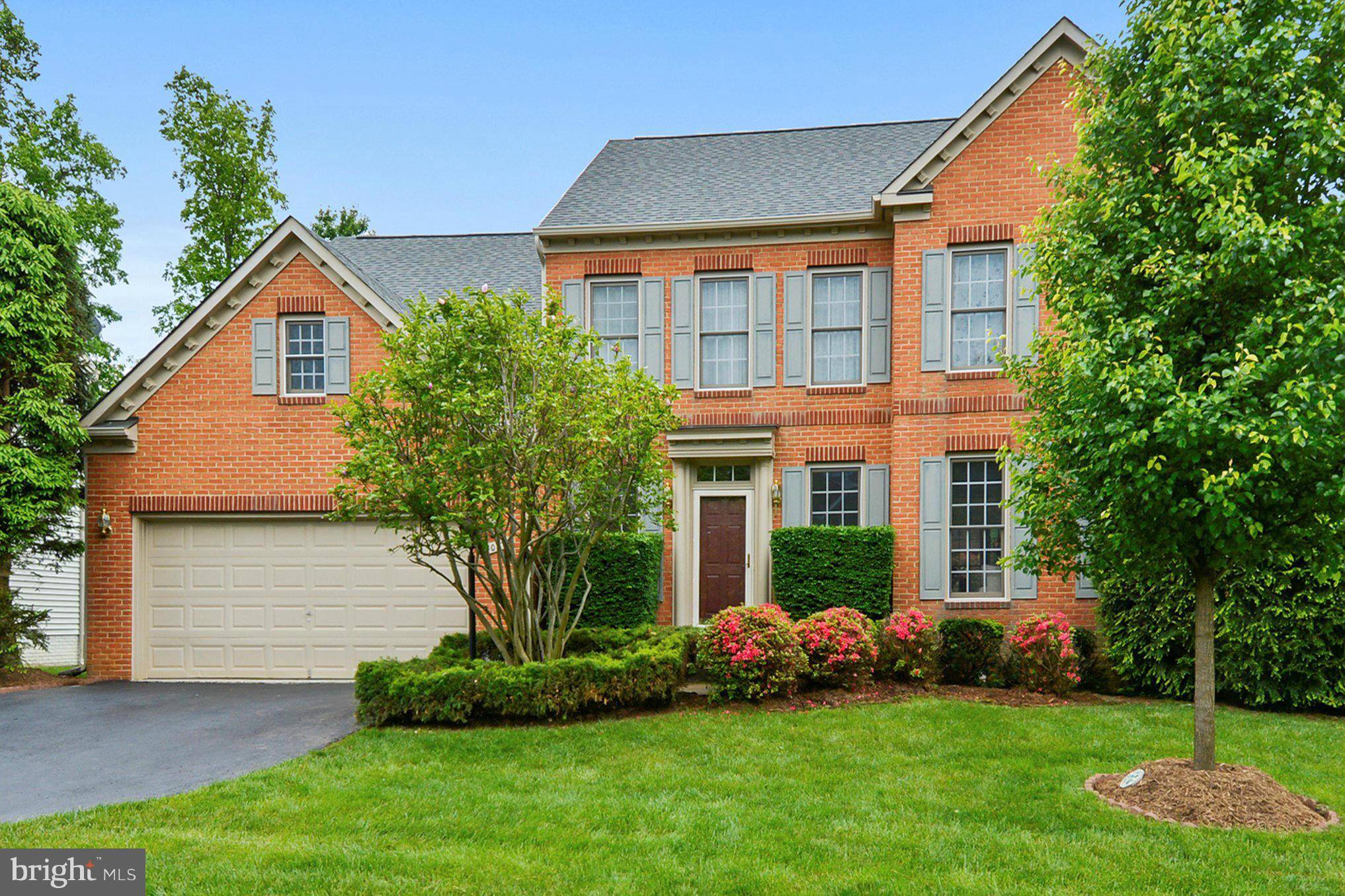 Chantilly, VA 20151,14087 EAGLE CHASE CIR