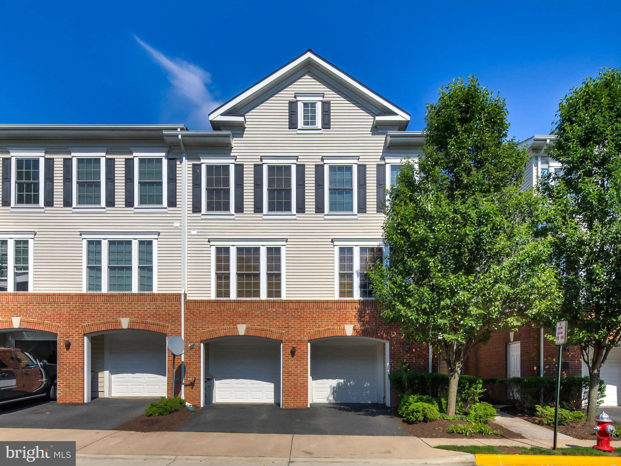 Alexandria, VA 22306,7123 HUNTLEY CREEK PL #49