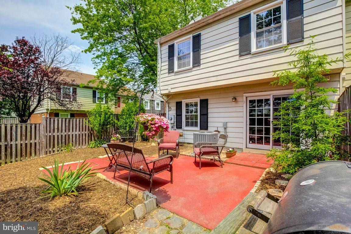 Alexandria, VA 22310,6649 DEER GAP CT