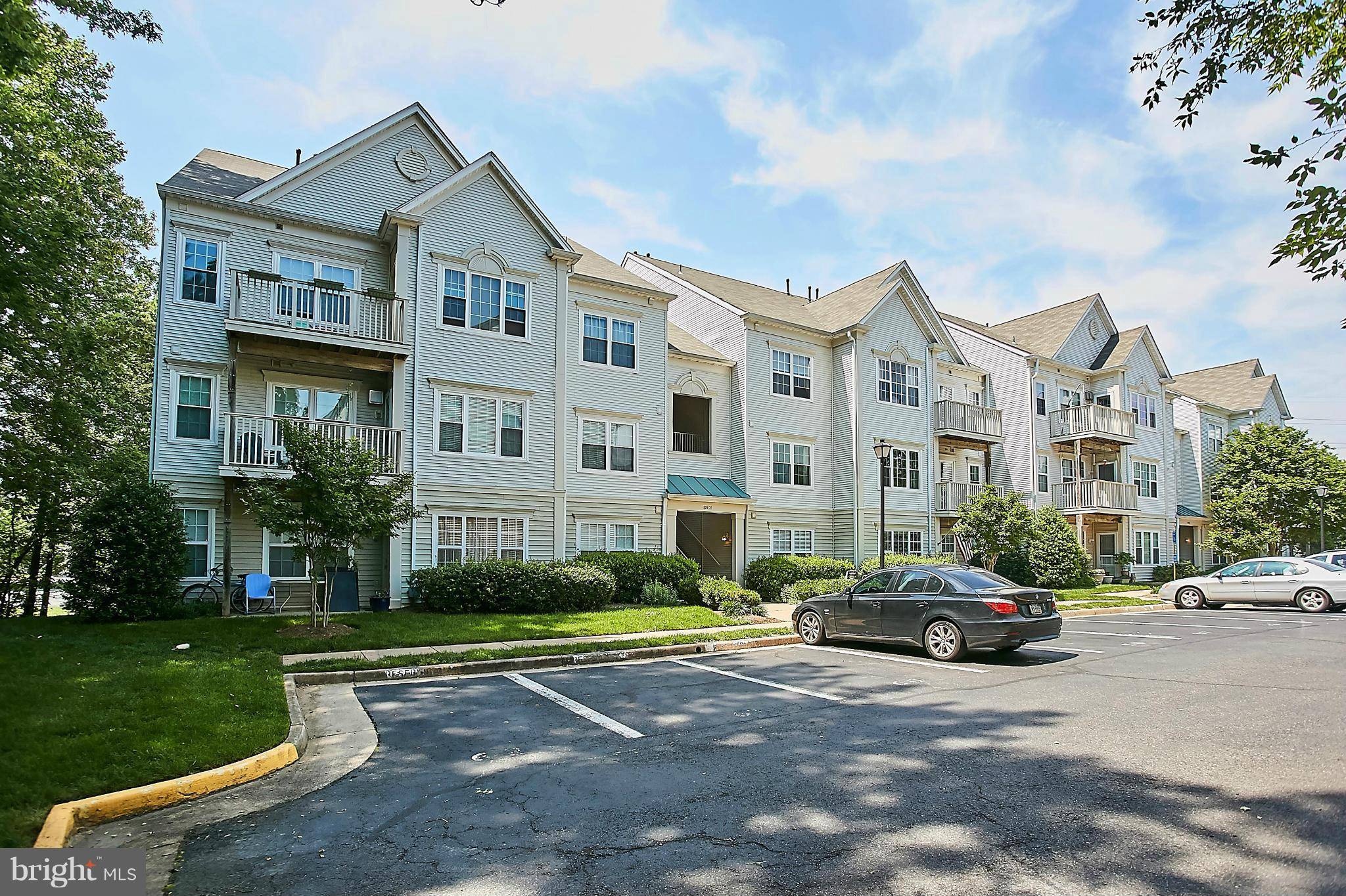 Fairfax, VA 22033,12491 HAYES CT #303