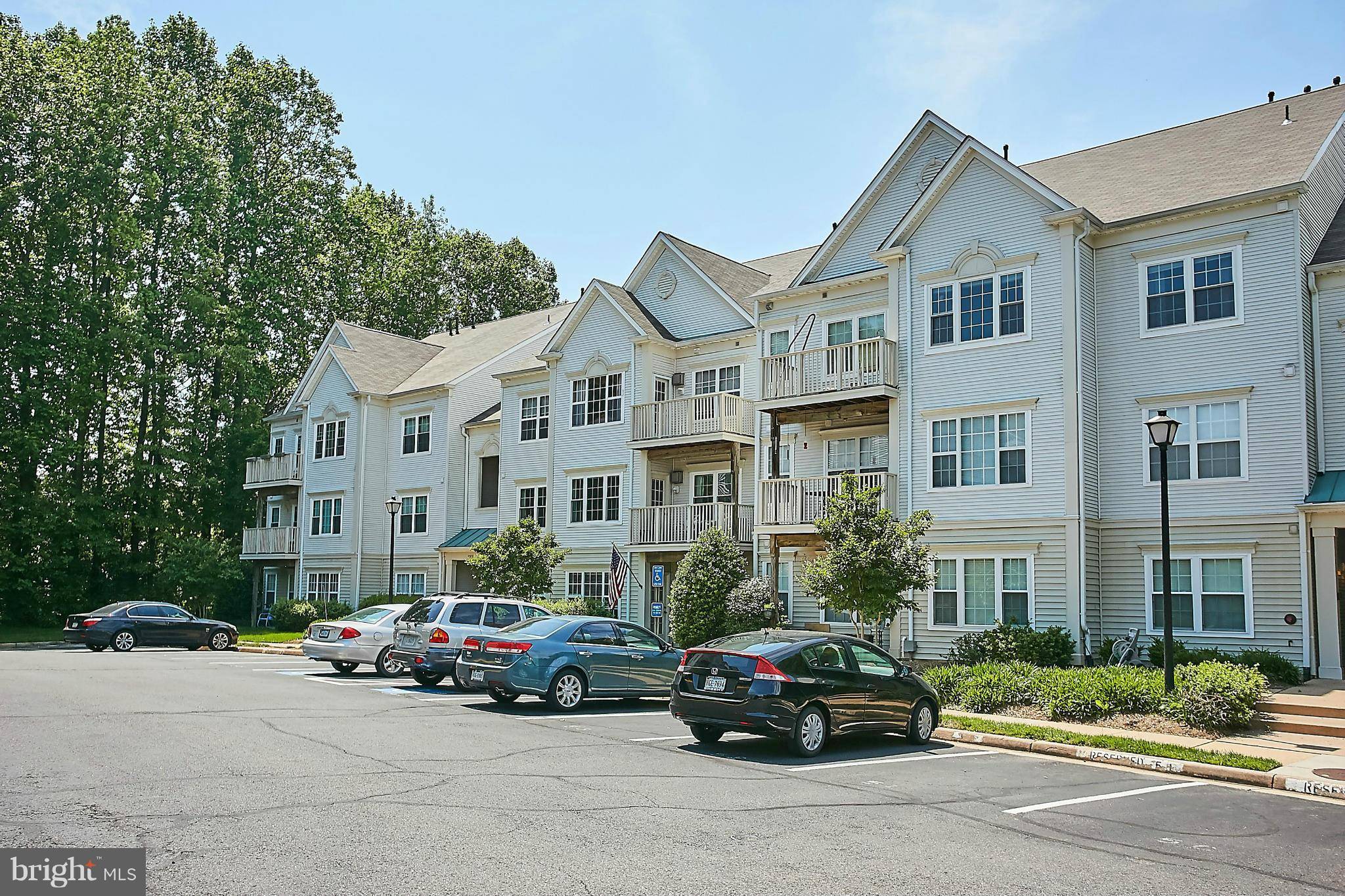 Fairfax, VA 22033,12491 HAYES CT #303