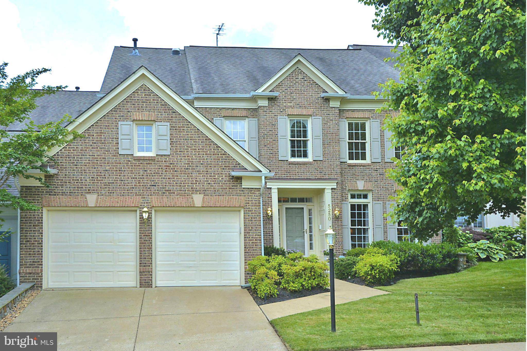 Alexandria, VA 22312,5250 WINTER VIEW DR