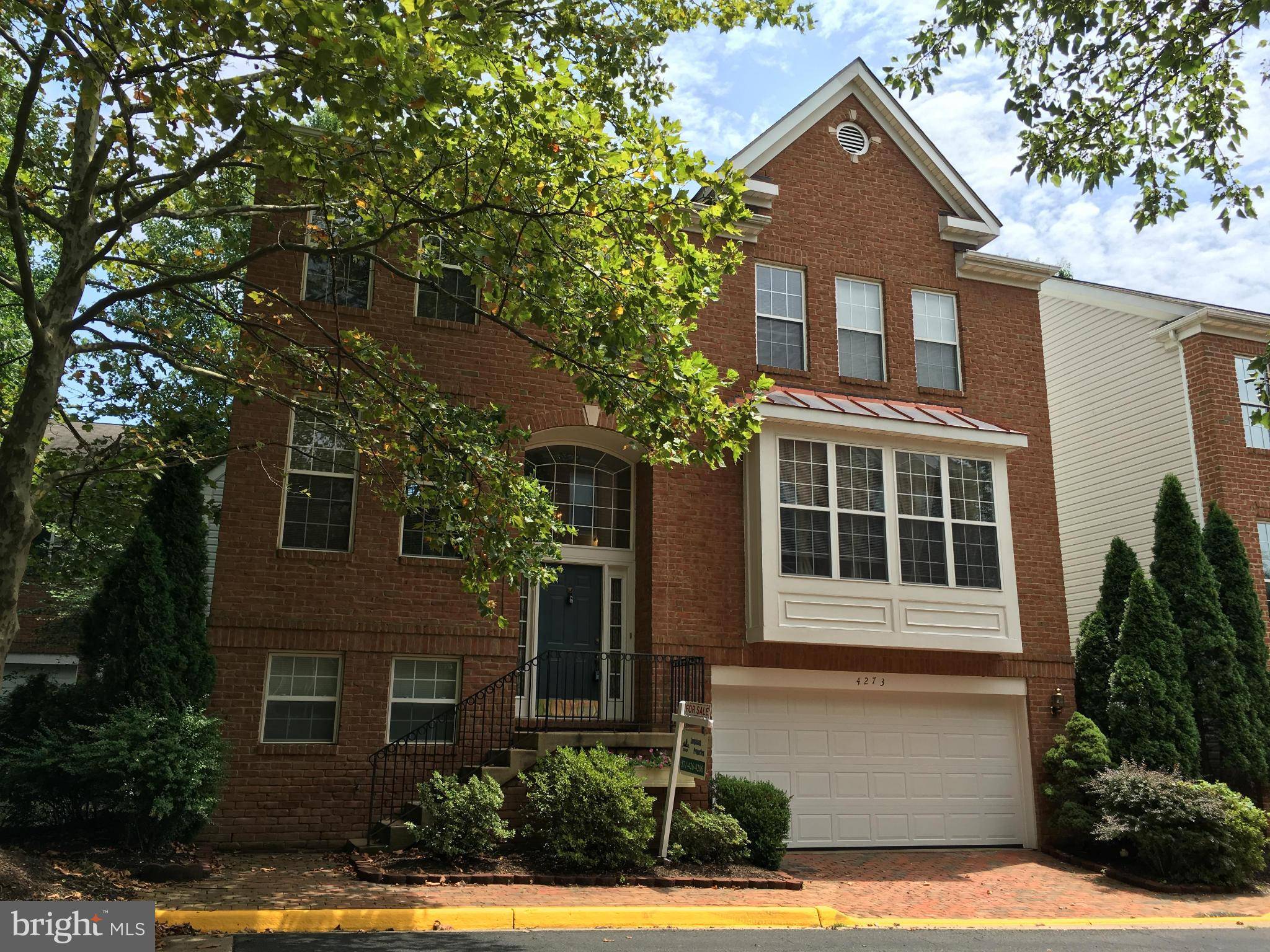 Fairfax, VA 22033,4273 MCCLAIN HILL CT