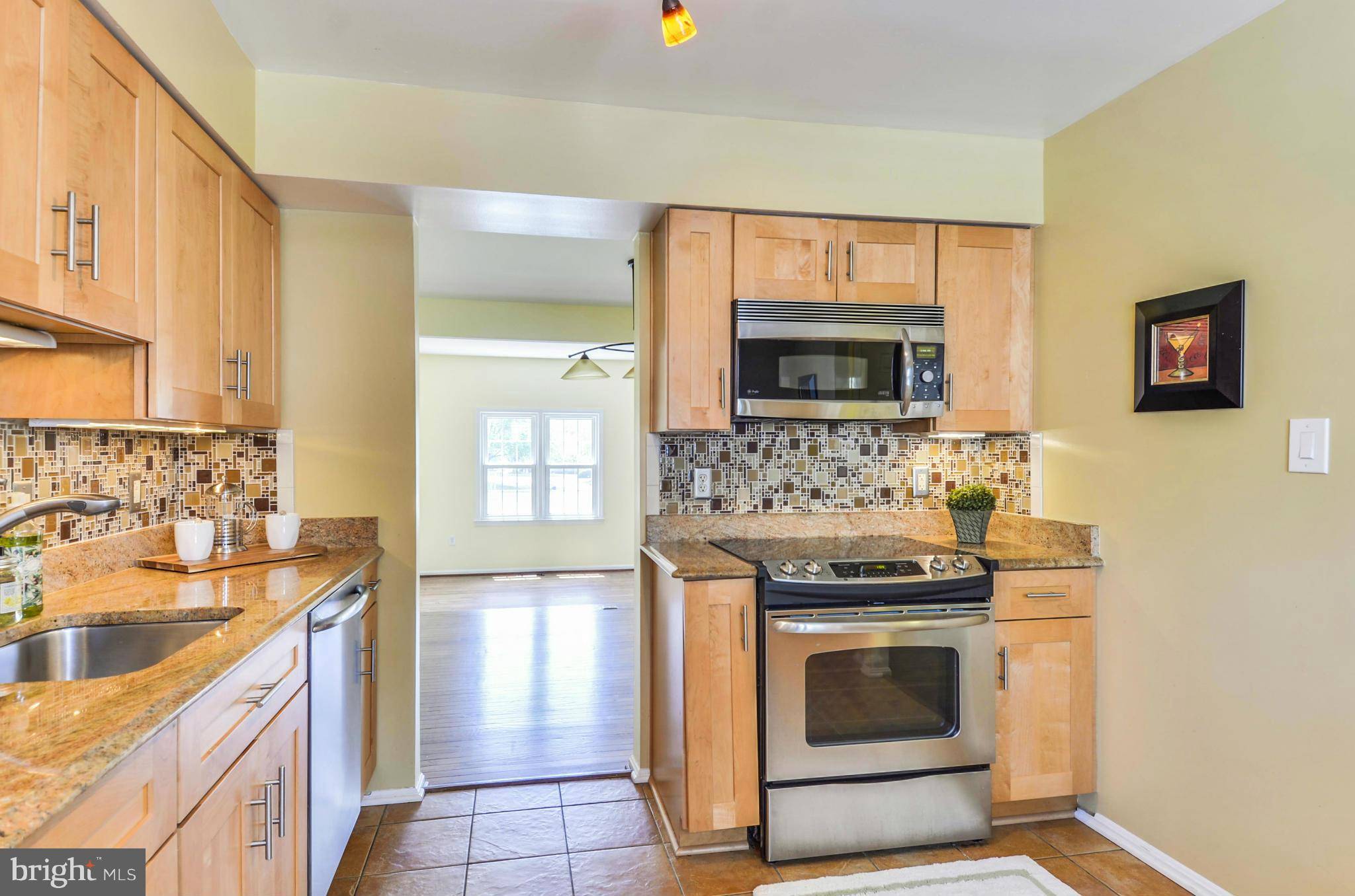 Vienna, VA 22181,9913 LONGFORD CT