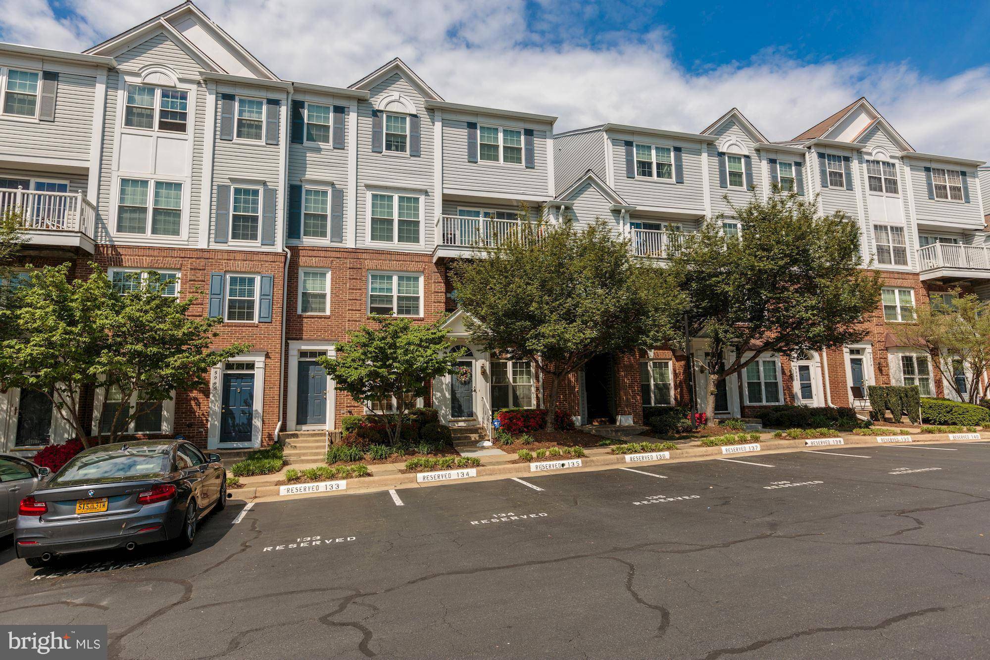 Alexandria, VA 22310,5984 KIMBERLY ANNE WAY #302