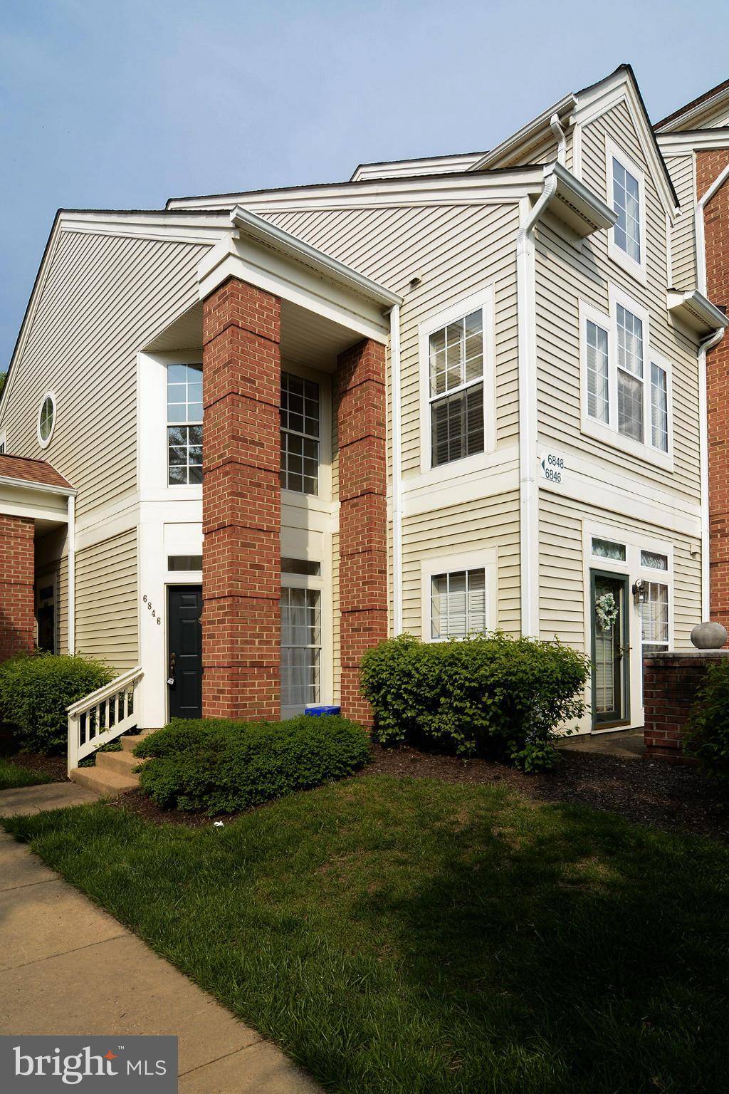 Alexandria, VA 22315,6846 BRINDLE HEATH WAY #229