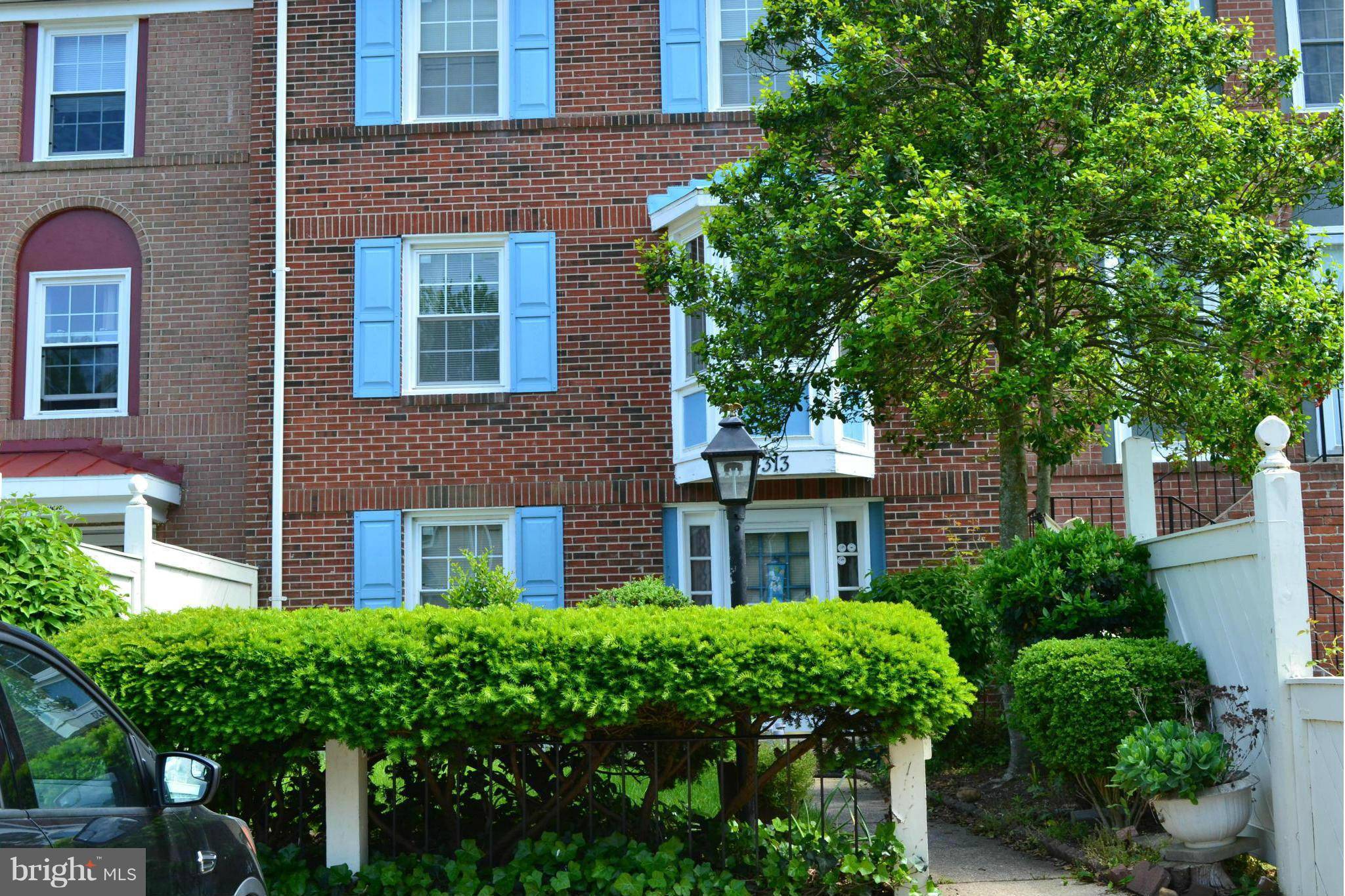 Alexandria, VA 22309,4313 CEDARLAKE CT