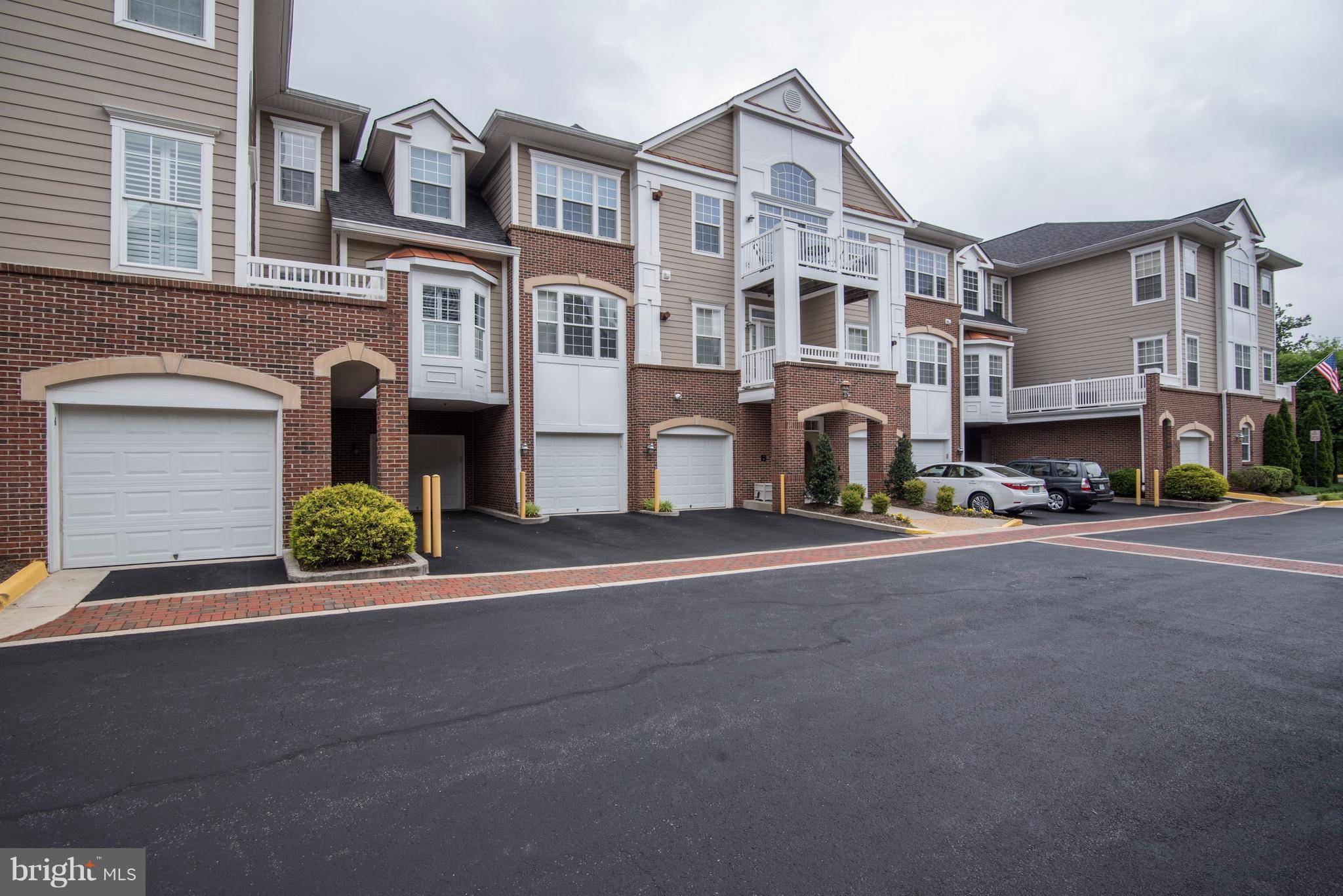 Springfield, VA 22152,7870 ROLLING WOODS CT #3M2