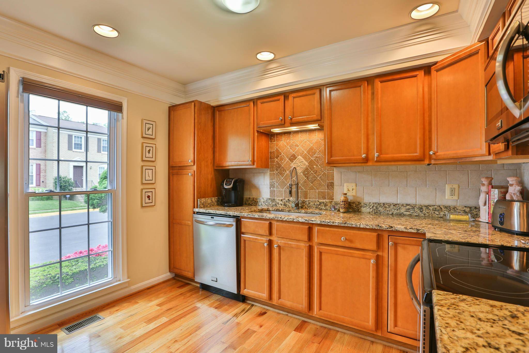 Vienna, VA 22181,9943 LONGFORD CT