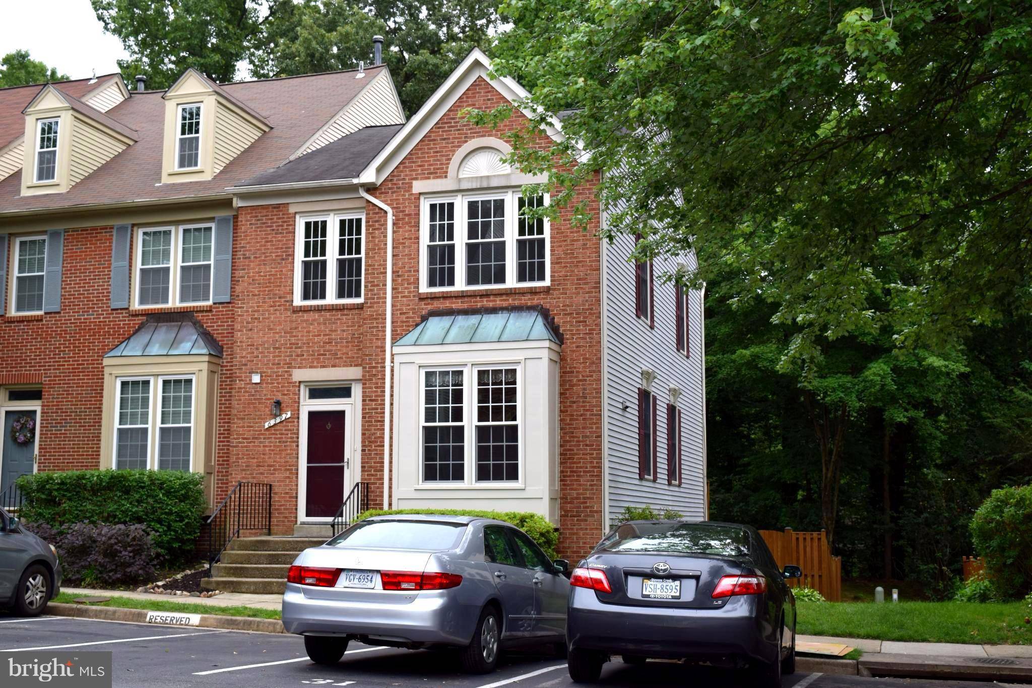 Springfield, VA 22152,6397 ENGLISH IVY WAY