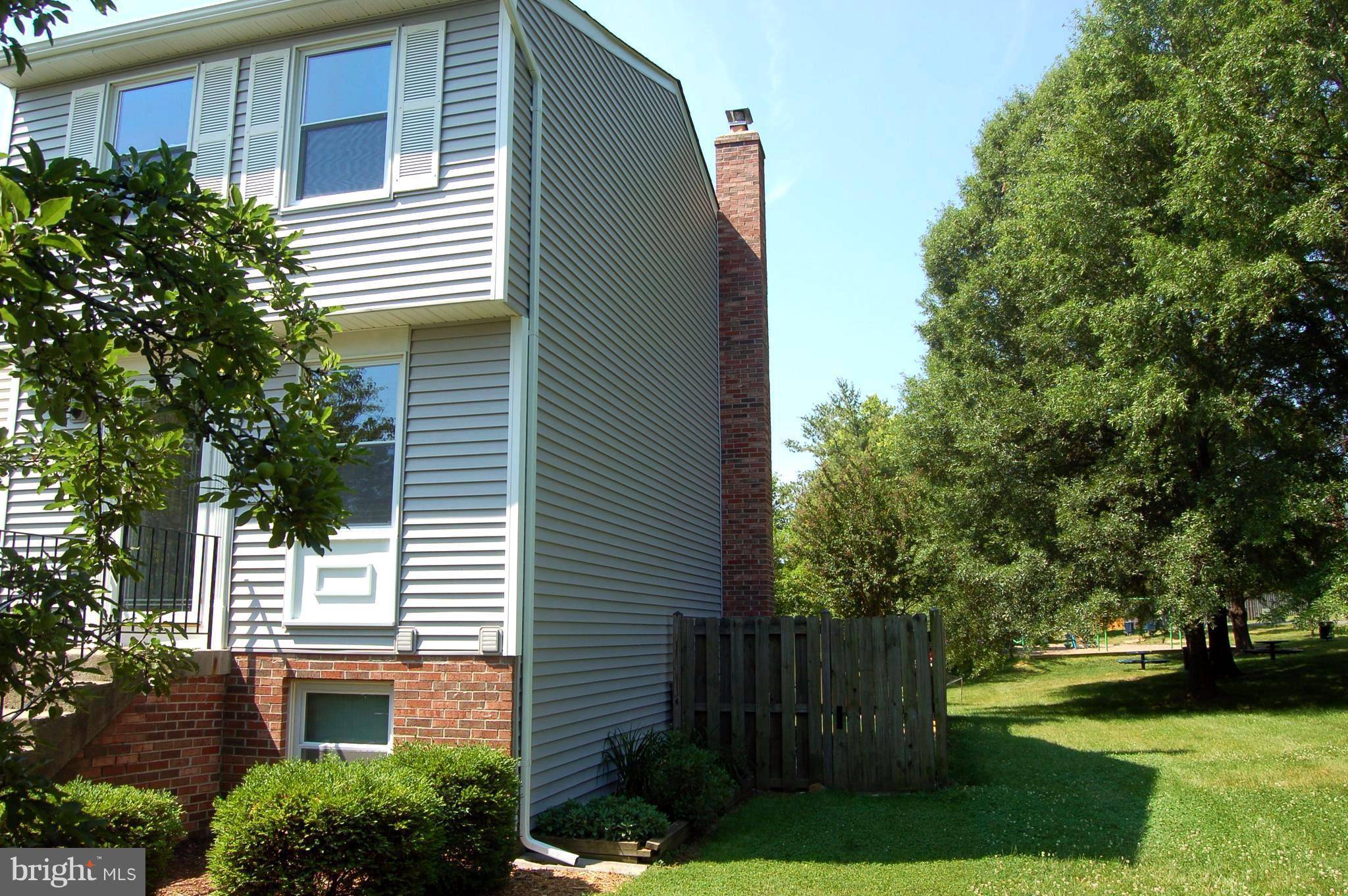 Centreville, VA 20121,5876 CLARENDON SPRINGS PL