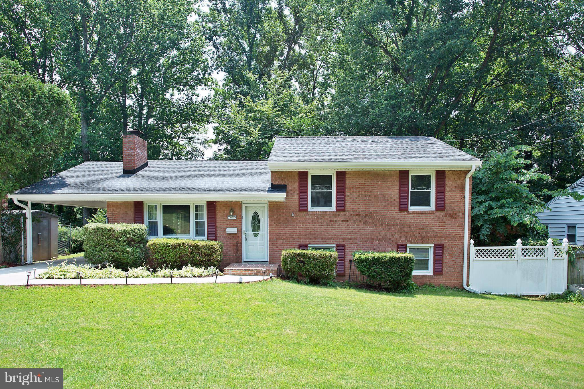 Springfield, VA 22151,7605 LONG PINE DR