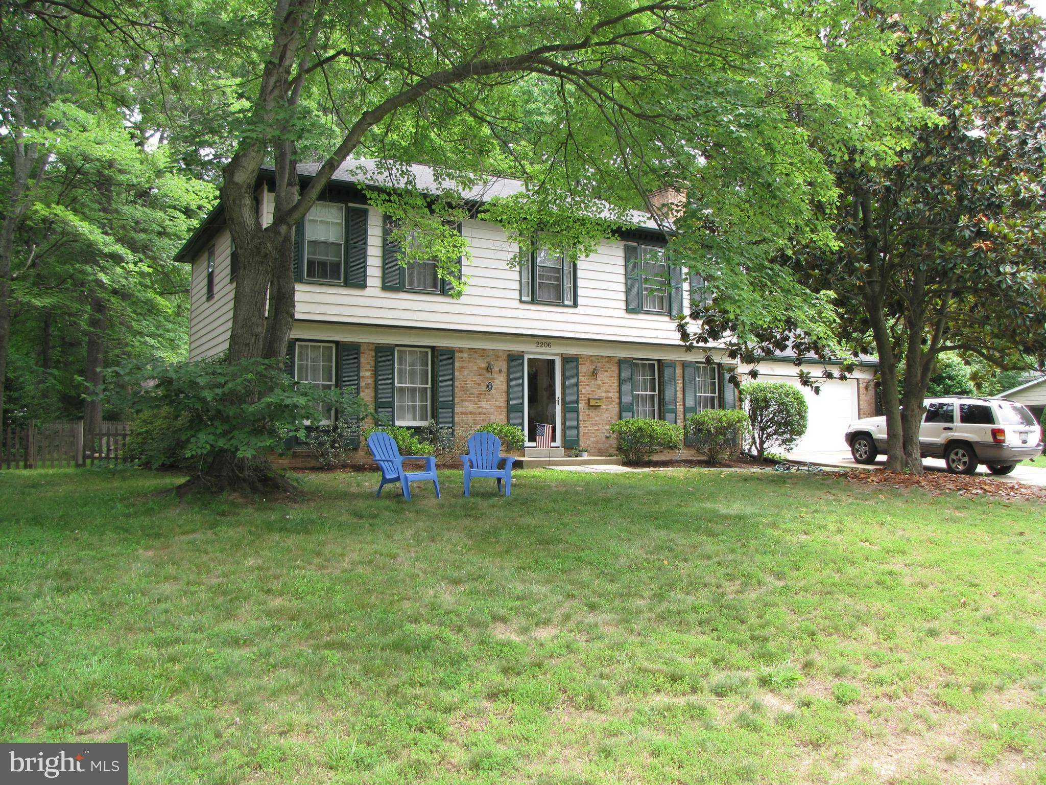 Alexandria, VA 22308,2206 LONDONDERRY RD