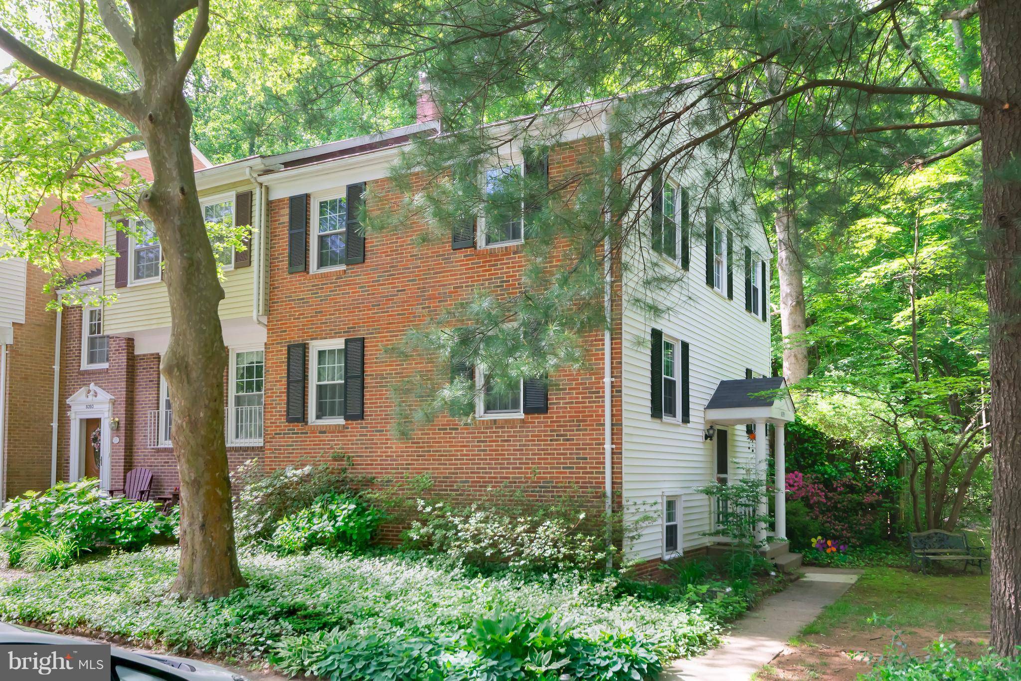 Springfield, VA 22151,8395 UXBRIDGE CT