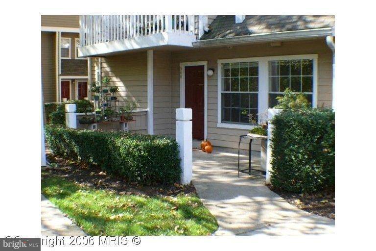 Rockville, MD 20852,5704 CHAPMAN MILL DR #360