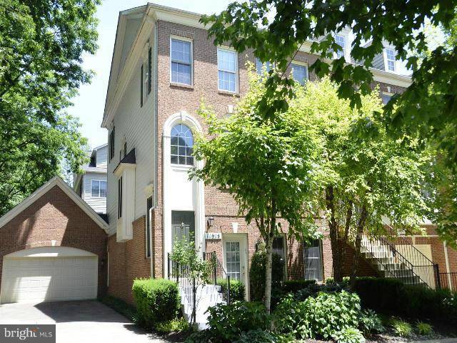 North Bethesda, MD 20852,11913 GREY HOLLOW CT #80